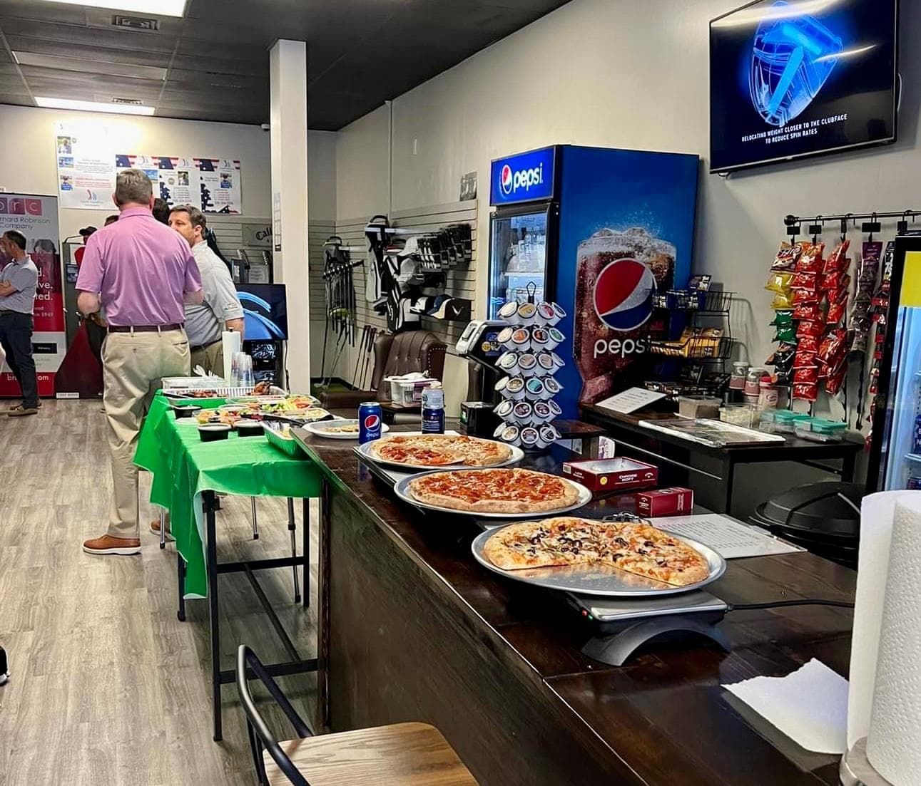 Tee It Up Indoors - Image 5