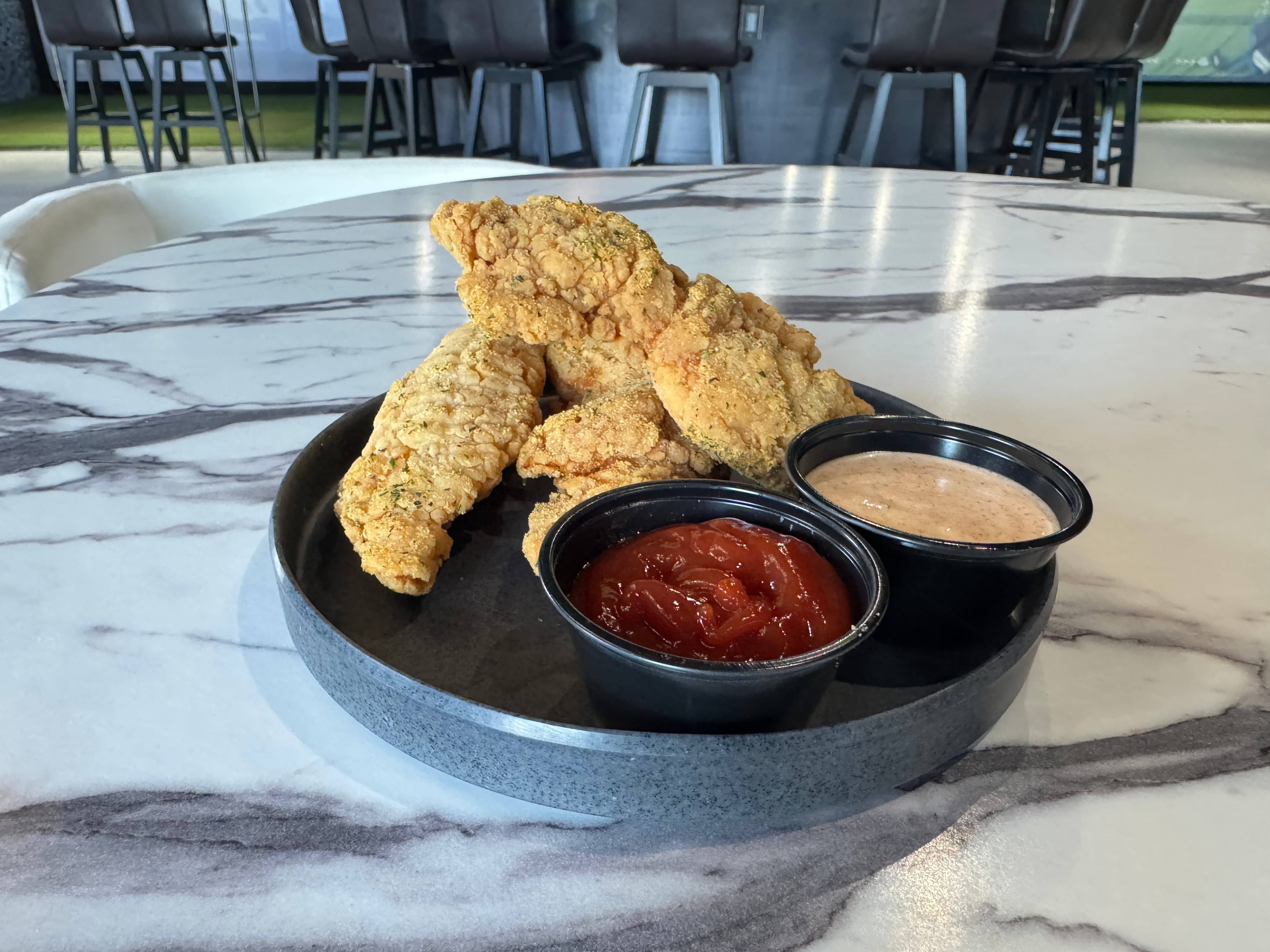 Up & Downs Golf Bar - Image 3