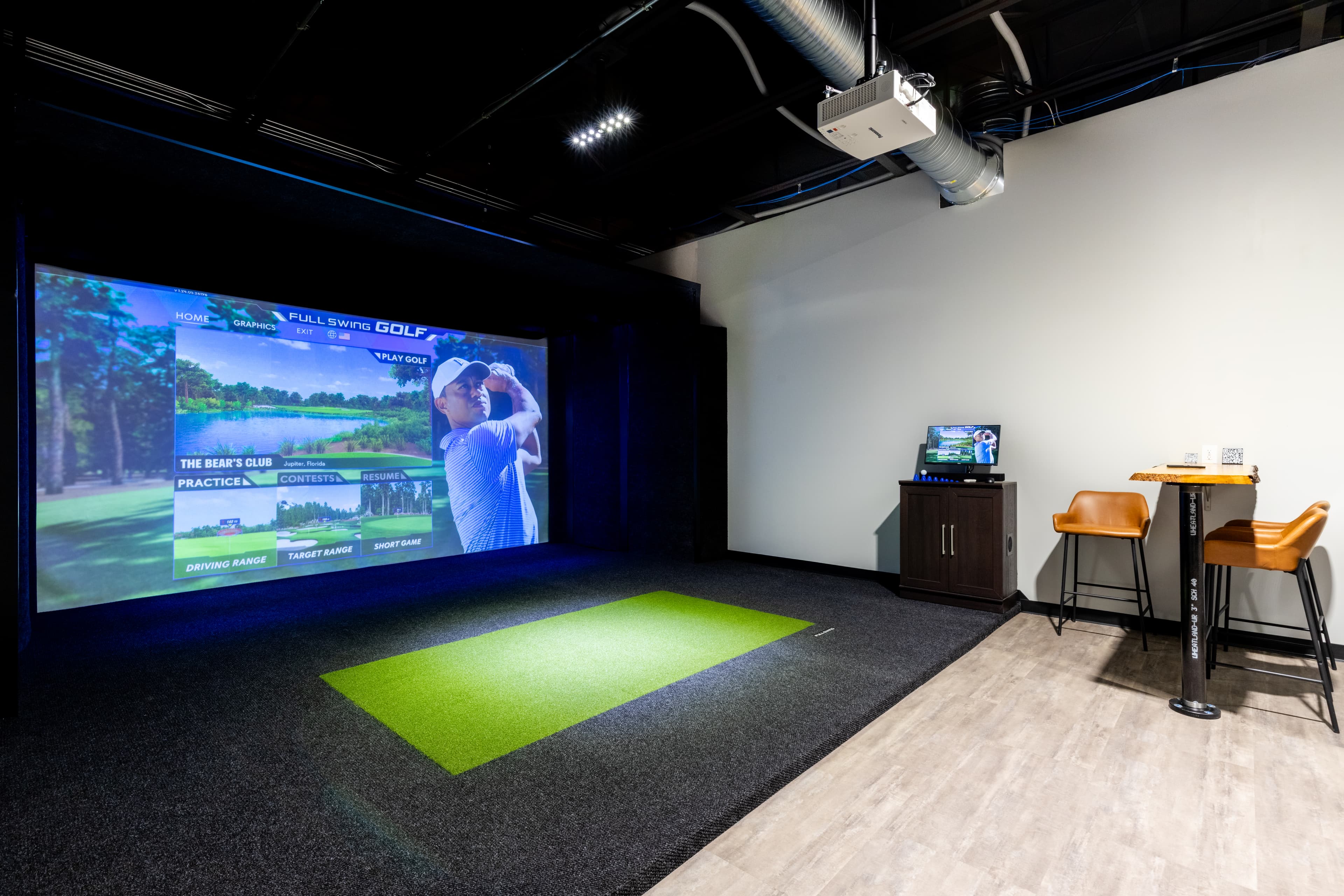 Buffalo Golf House - Image 2