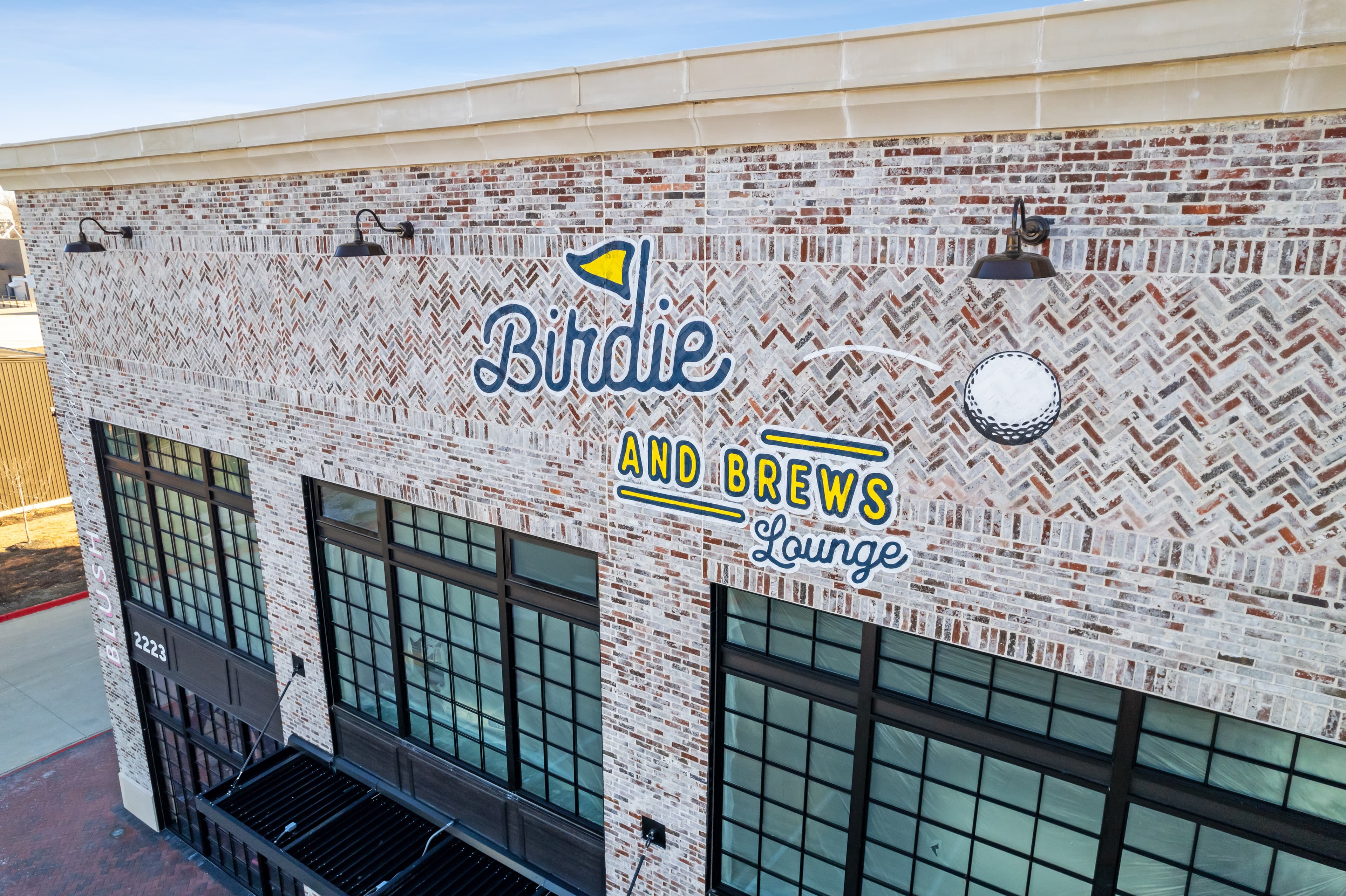 Birdie and Brews - Image 1