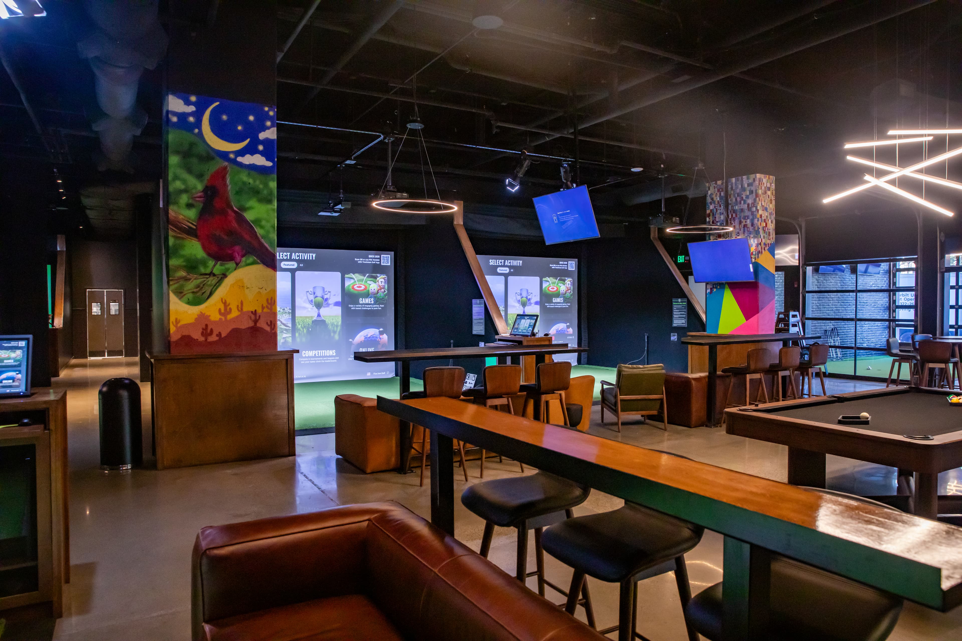 Five Iron Golf - Image 1