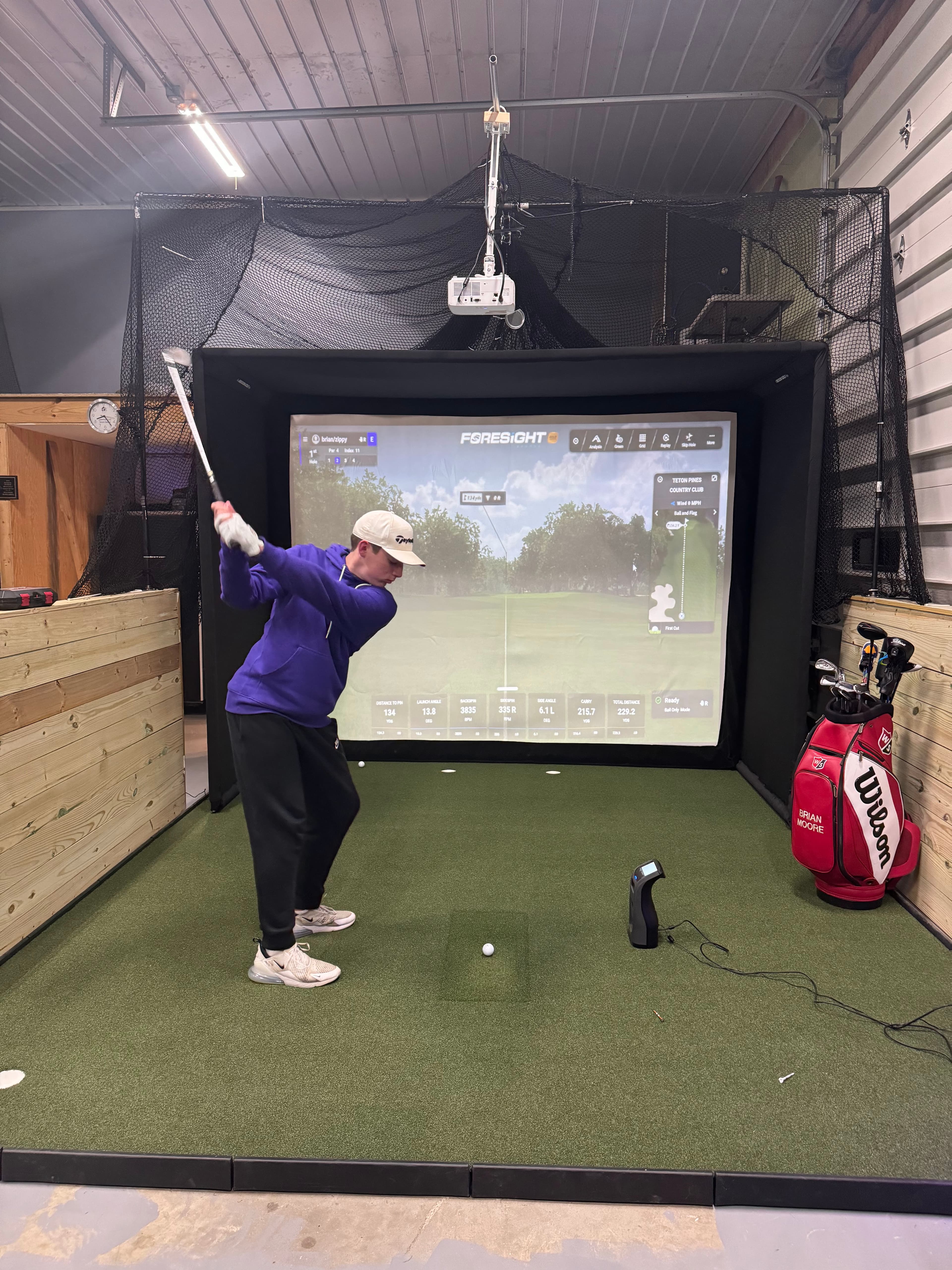 Newark Golf Factory - Image 5