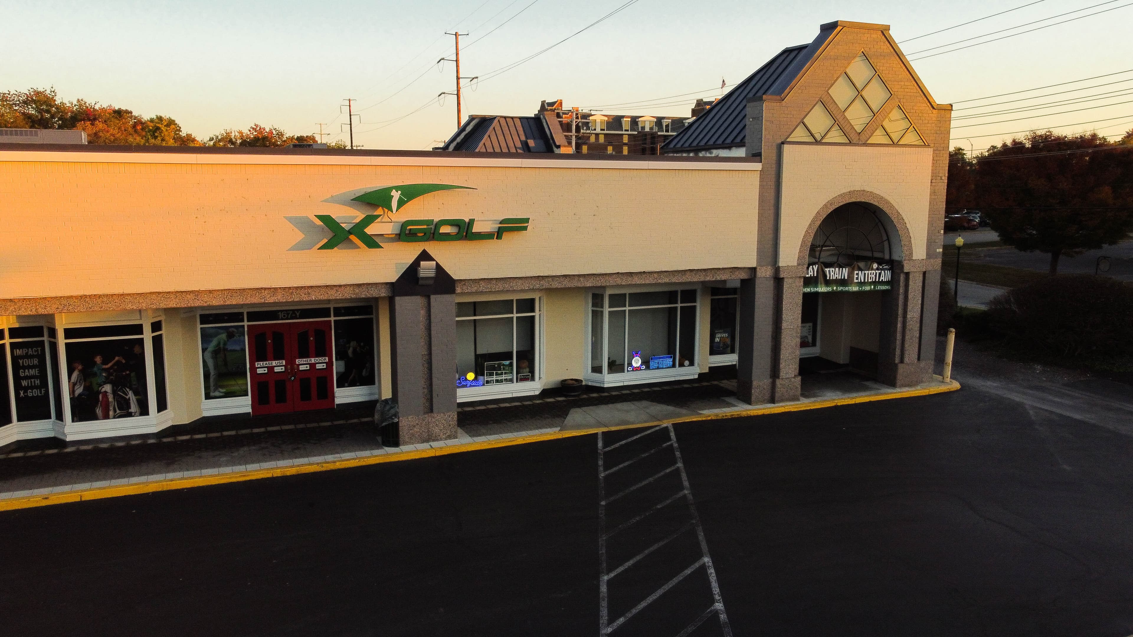 X-Golf Annapolis - Image 1