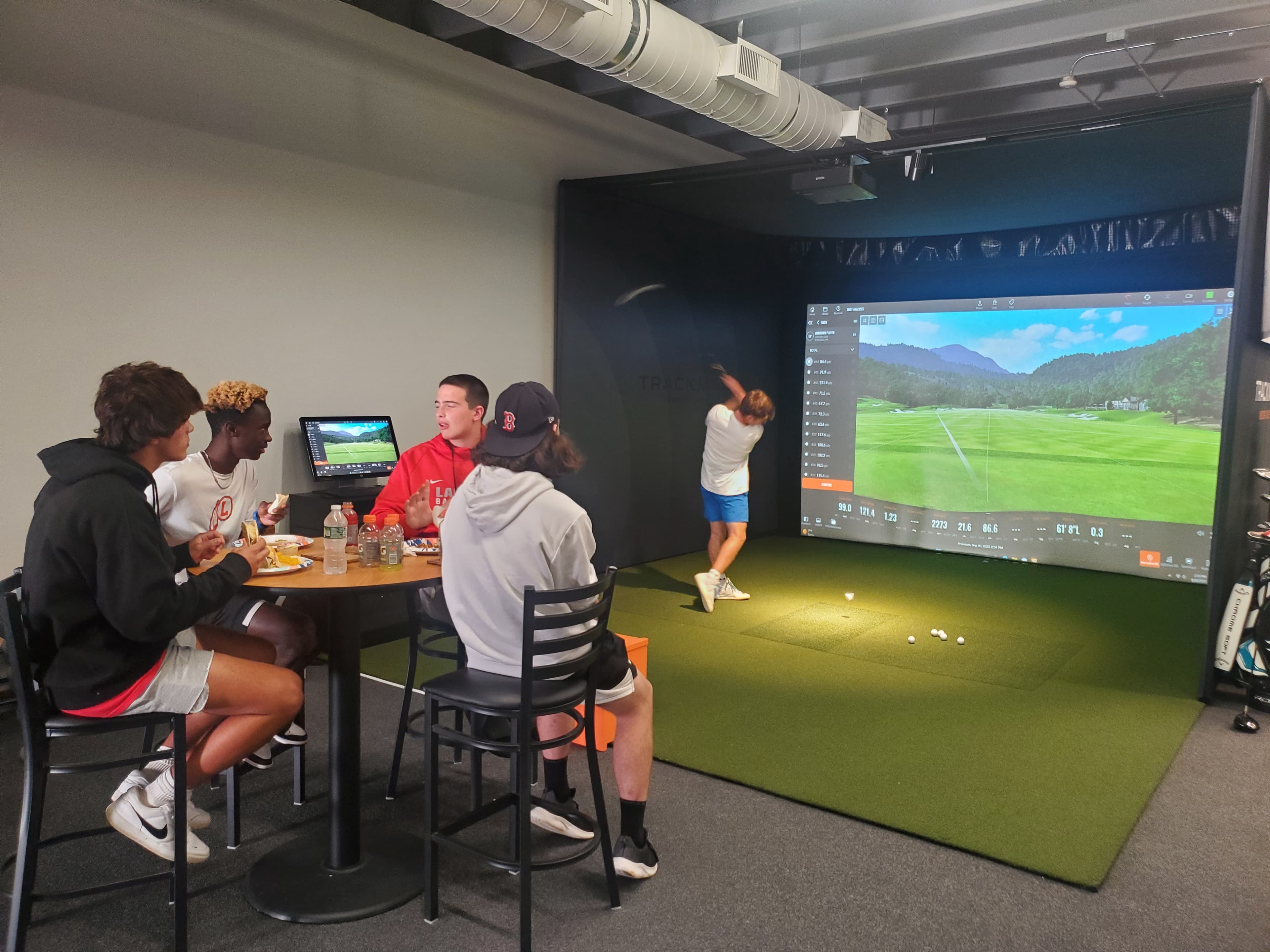 Ready Golf Teaching and Club Fitting Center - Image 2