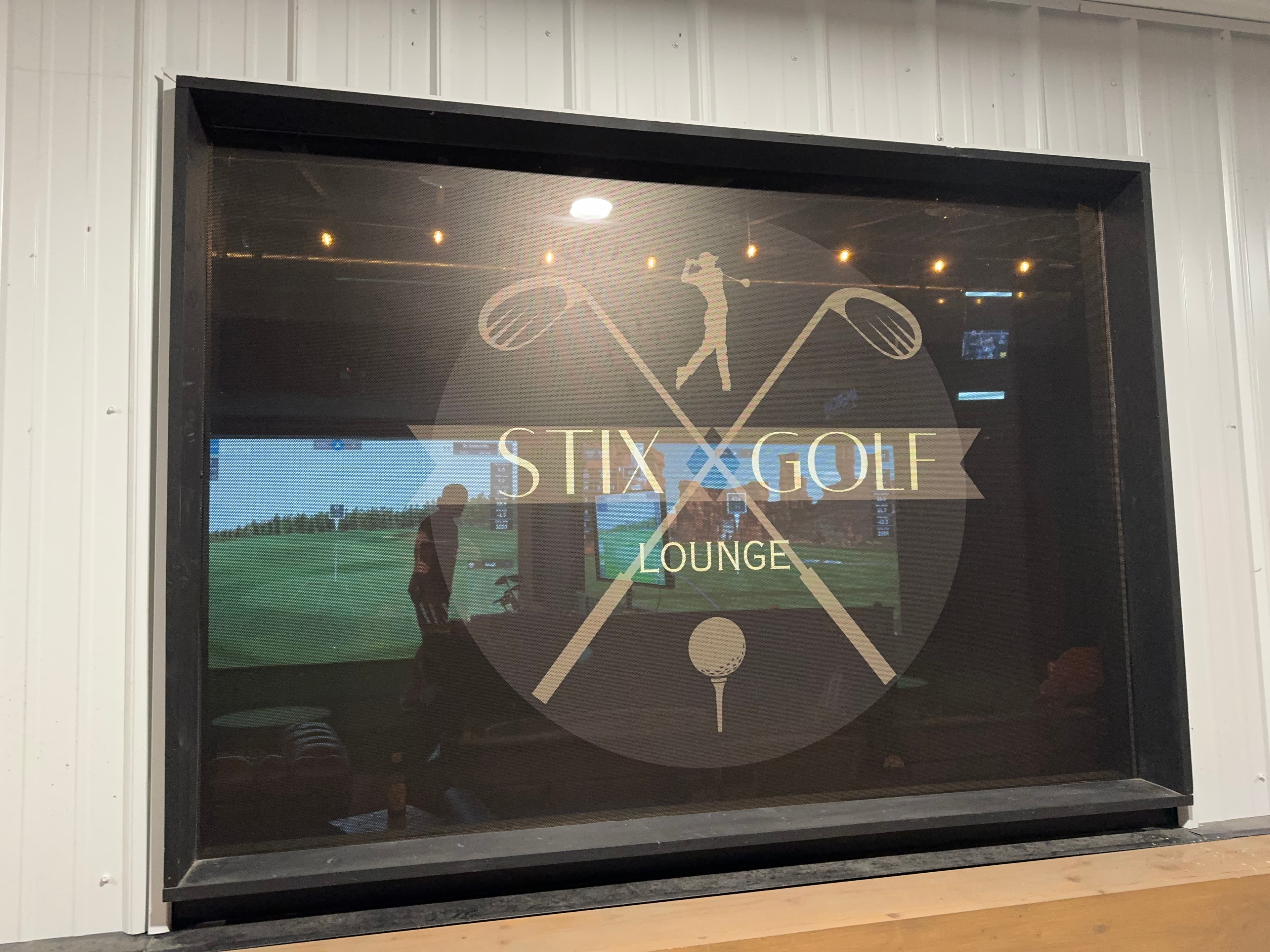Stix Golf Lounge - Image 7
