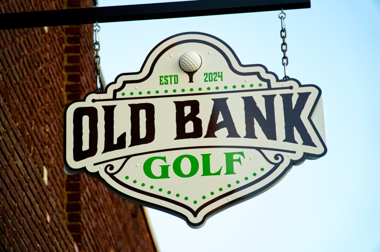 Old Bank Golf - Image 1