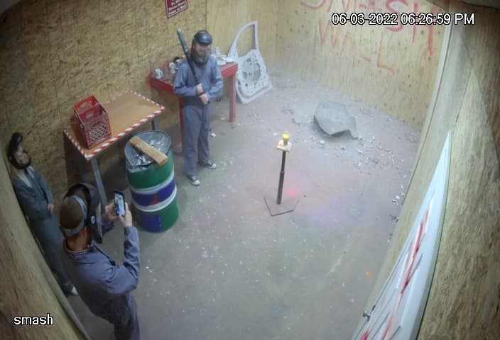 Smash Rage Room - Image 4