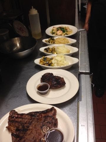 Recovery Room Bar & Grill - Image 5