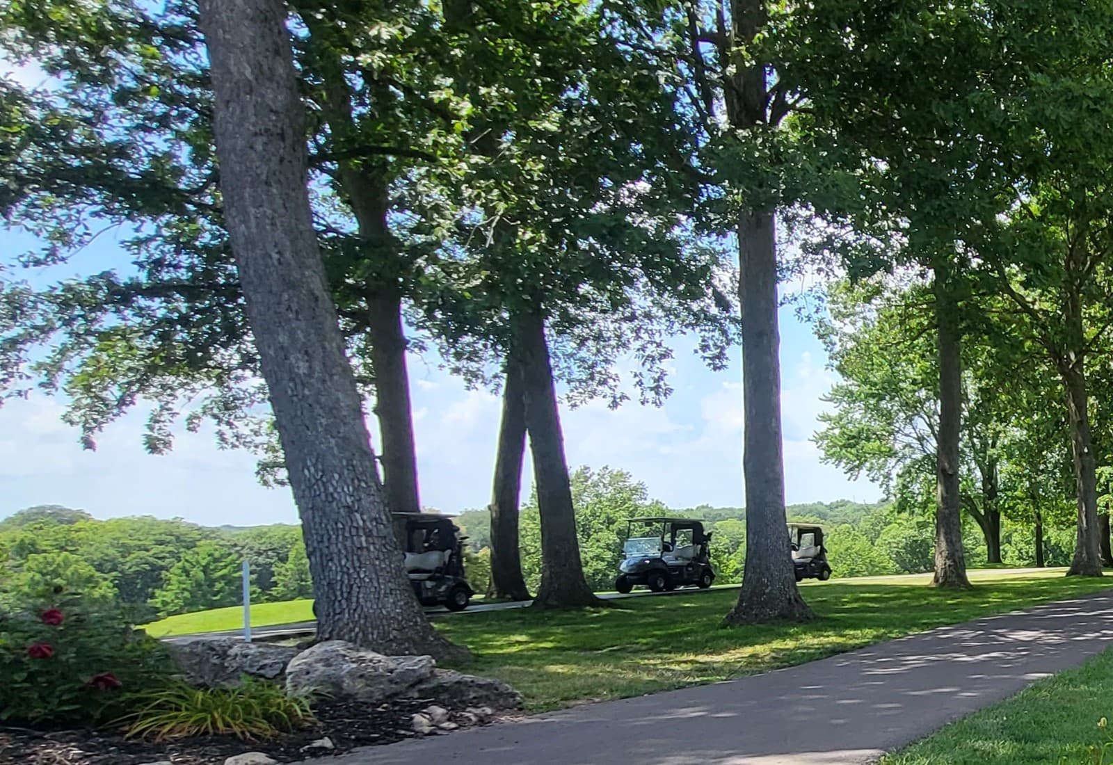 Lake Forest Country Club - Image 1