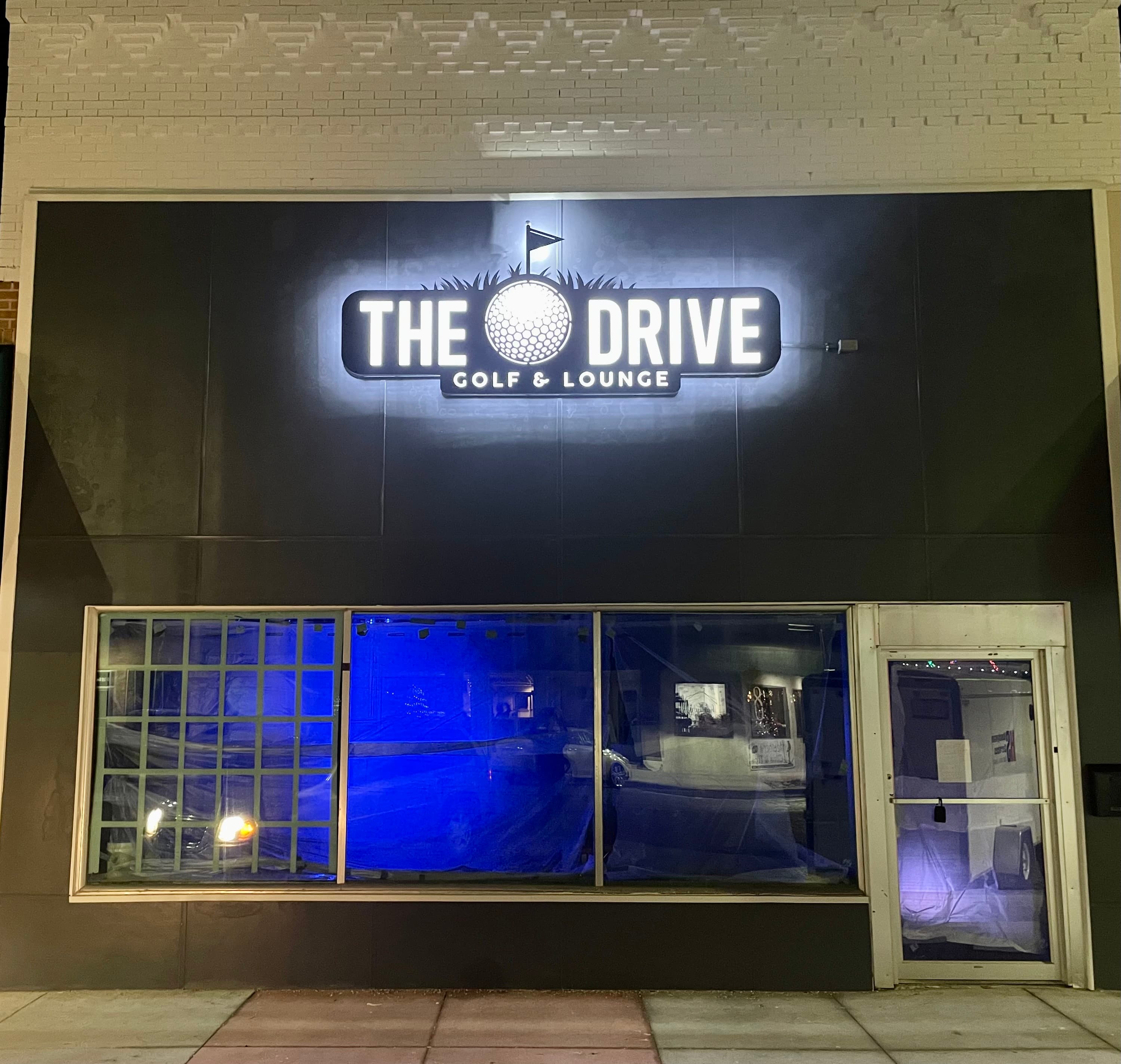 The Drive Golf & Lounge - Image 4