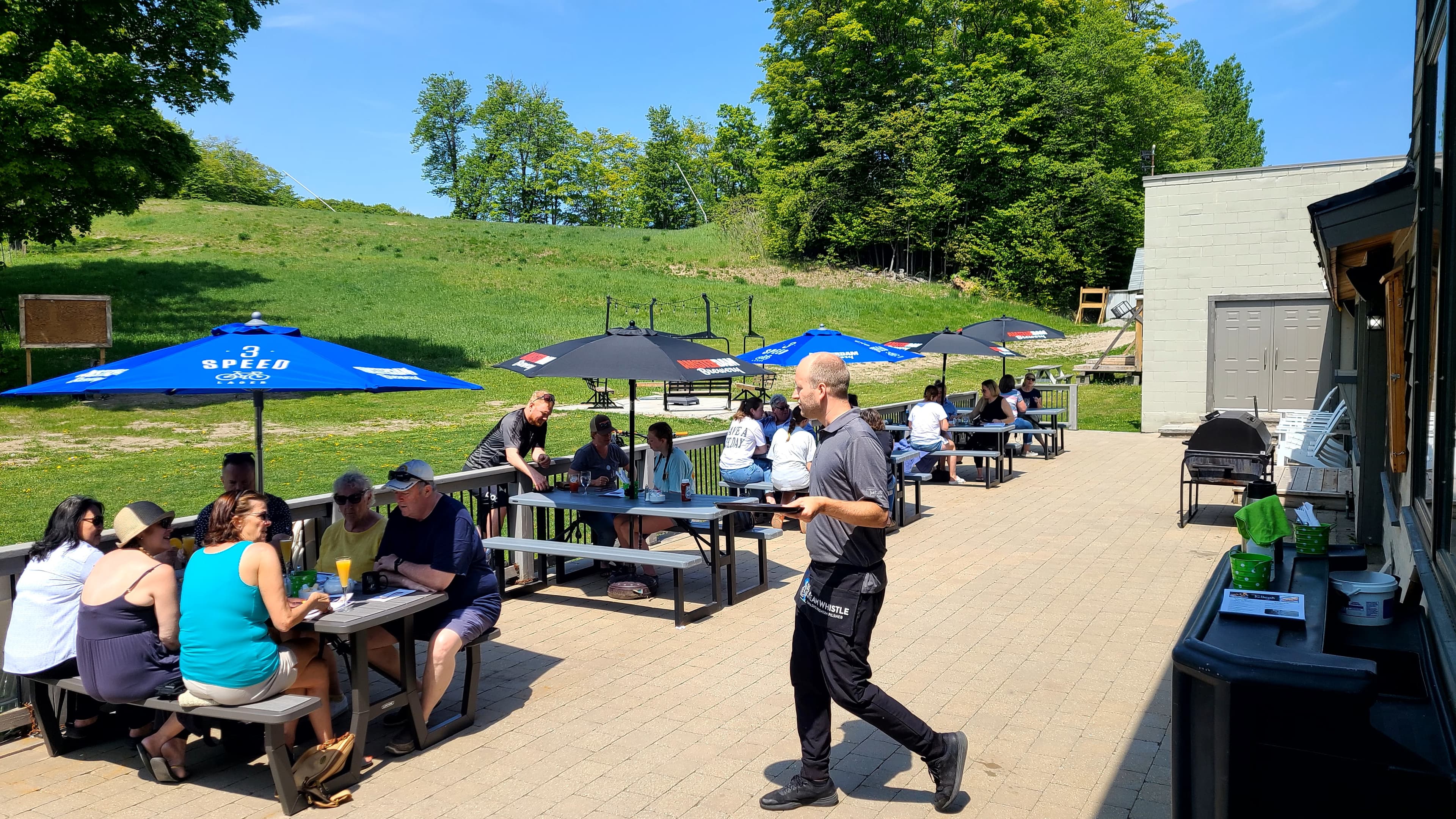 The Heights Ski & Country Club - Image 10