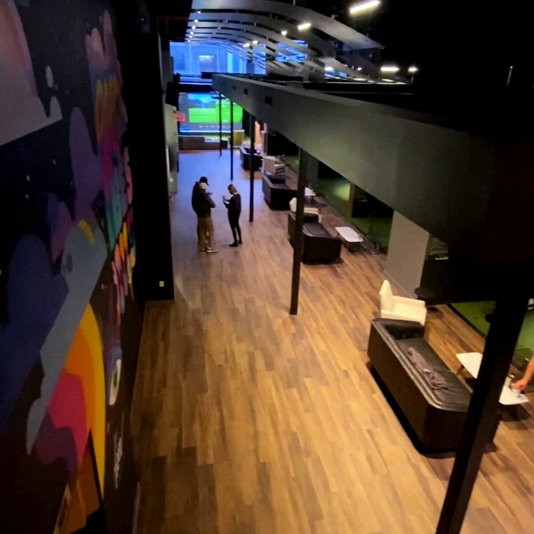 Five Iron Golf - Image 2