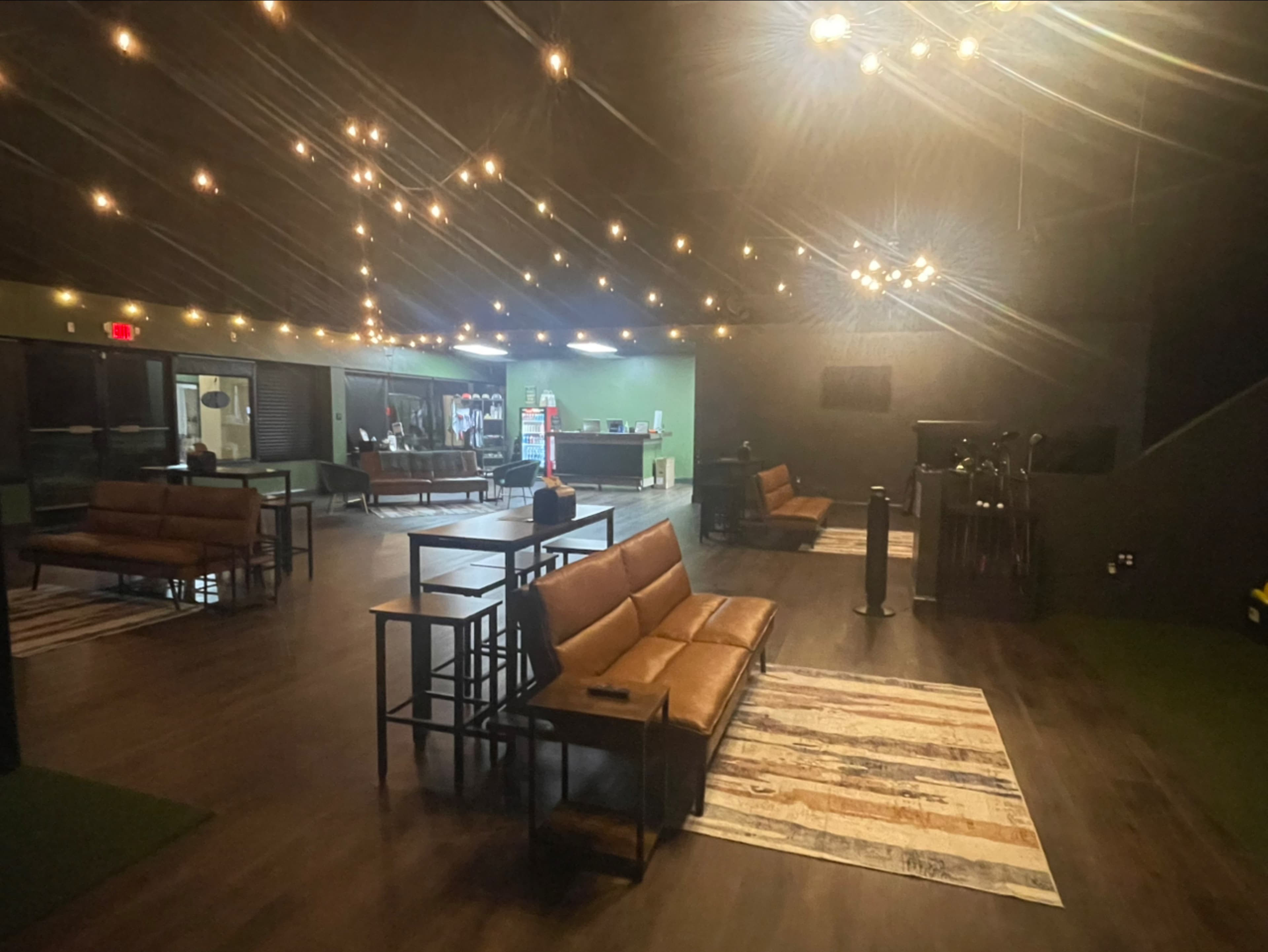 Beyond Par Indoor Golf - Image 10