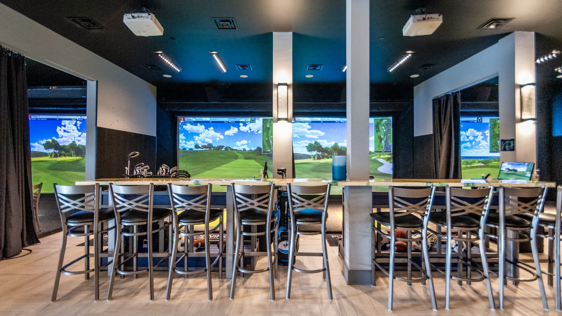 Rounds Golf & Lounge - Image 1