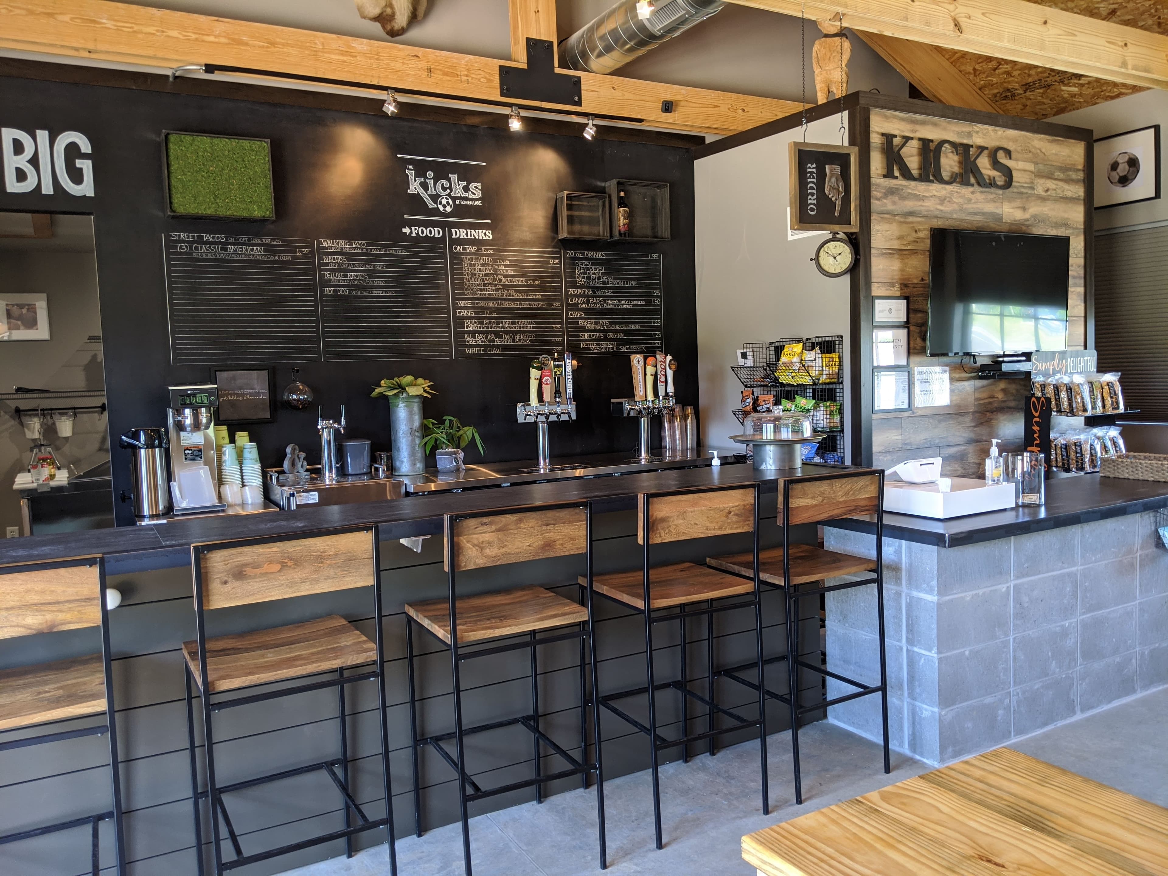 The Kicks at Bowen Lake - Image 9