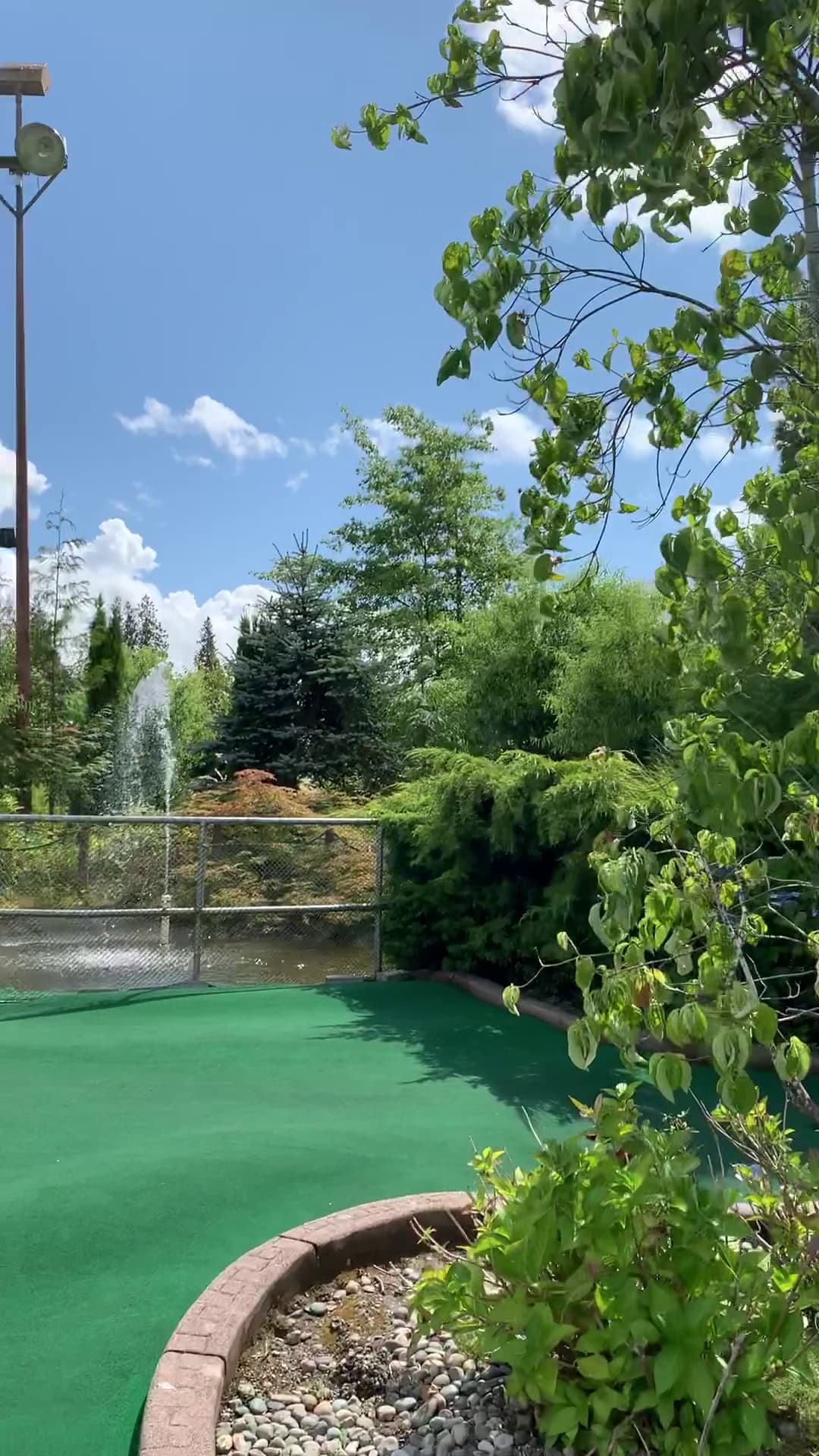 Hi-Knoll Driving Range & Minigolf - Image 9