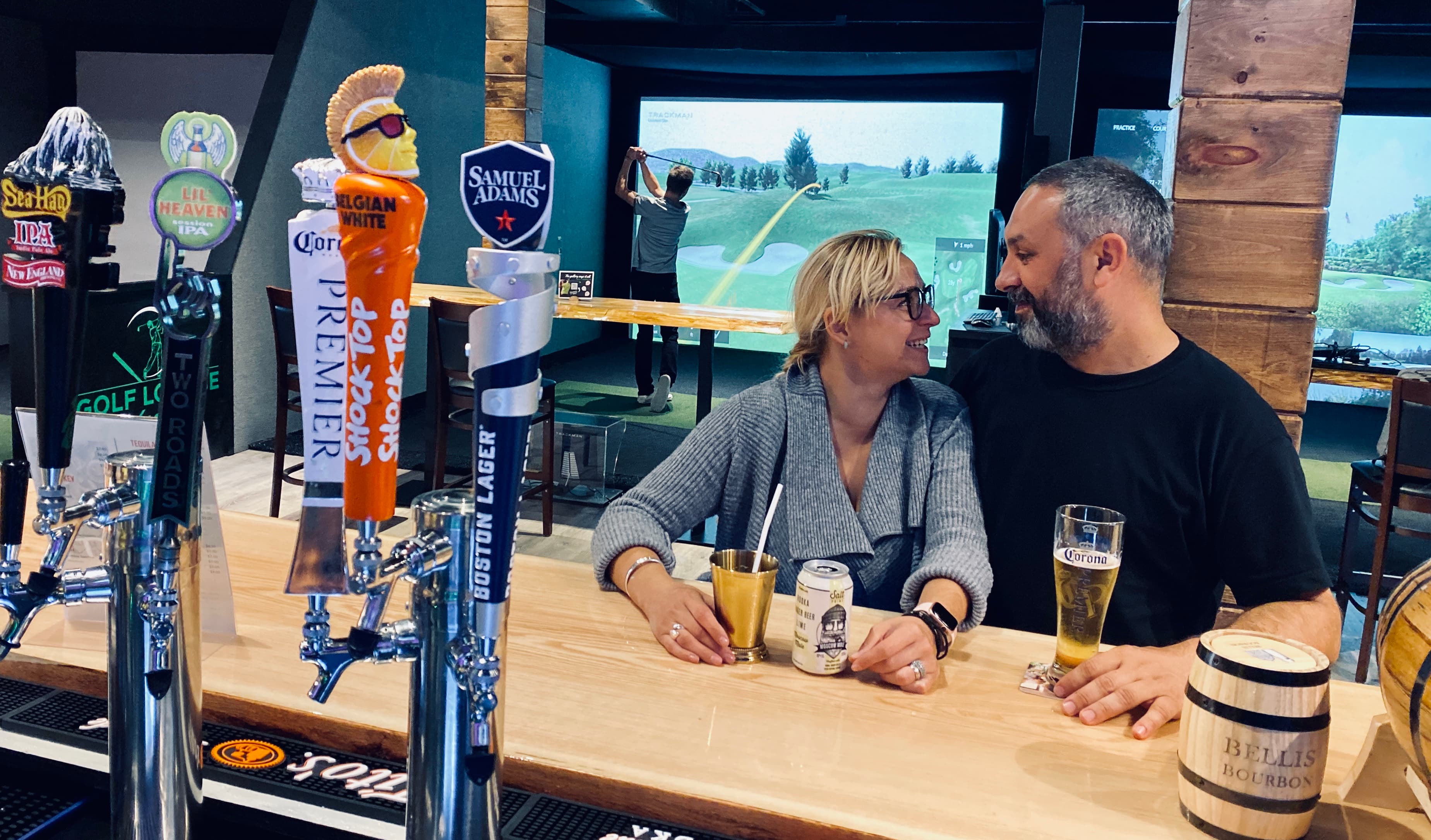 Golf Lounge 18 - Image 7