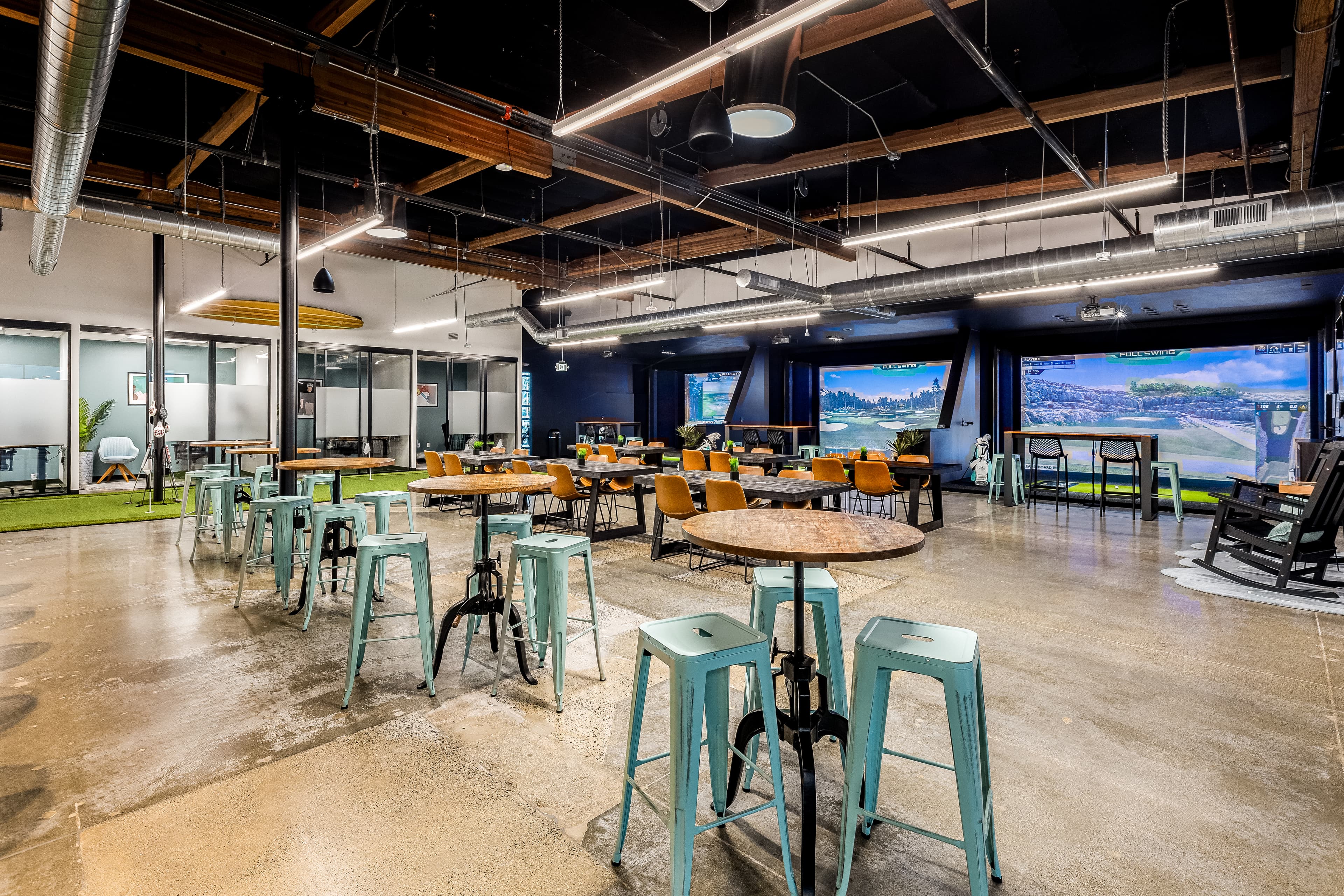 Bermuda Club - Image 1