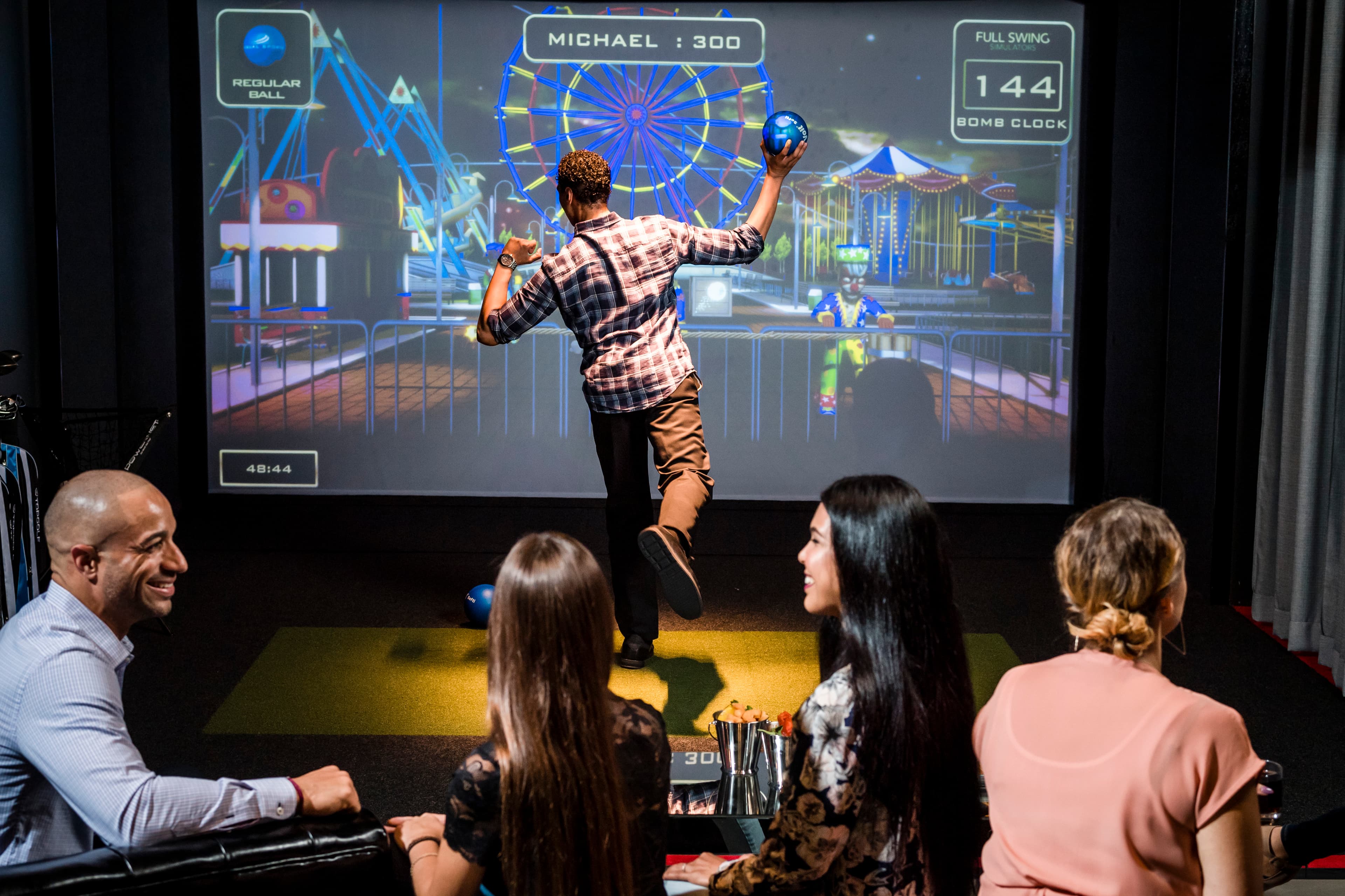 Anaheim Topgolf Swing Suite - Image 7