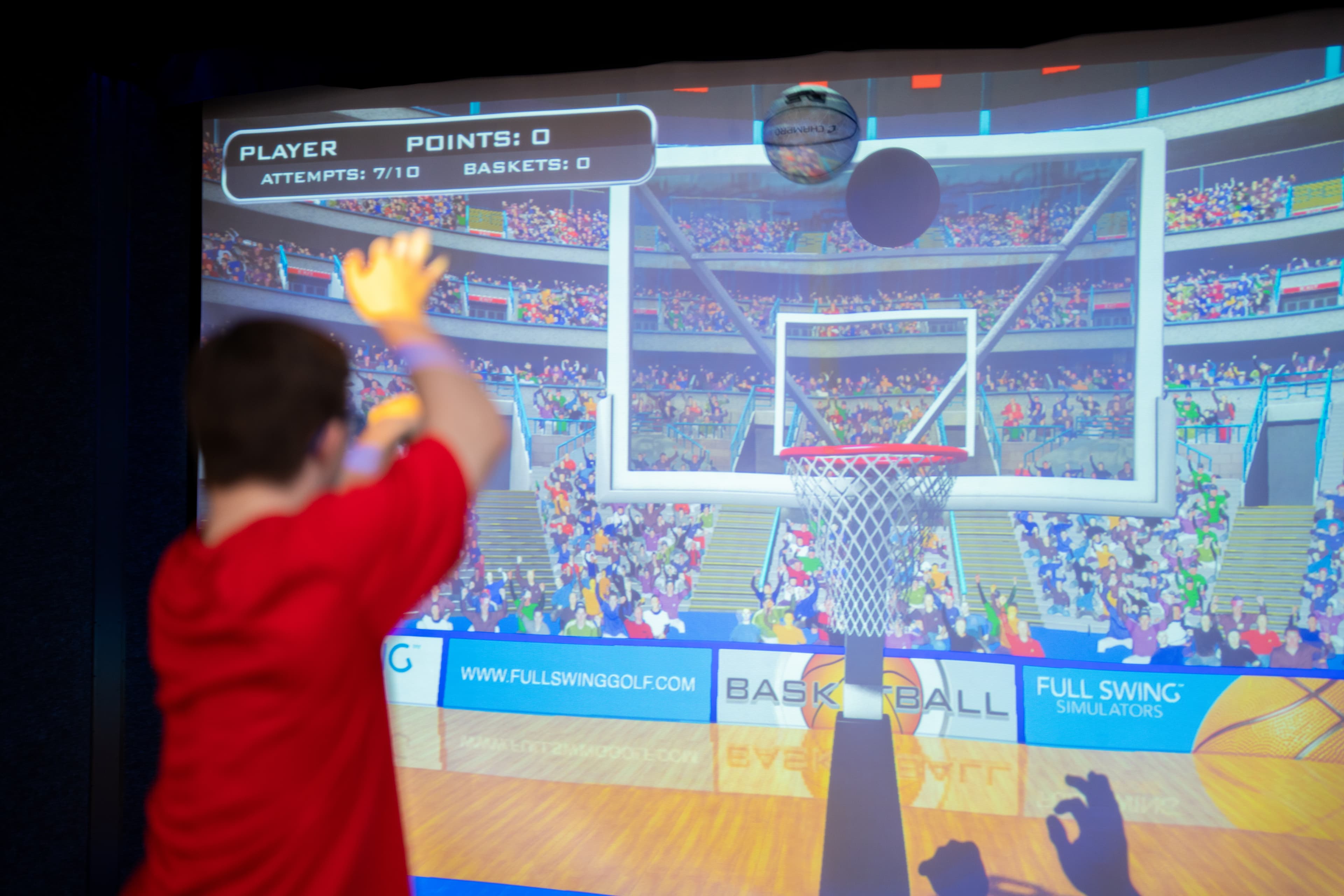 Lucky Swingz Indoor Golf - Image 5