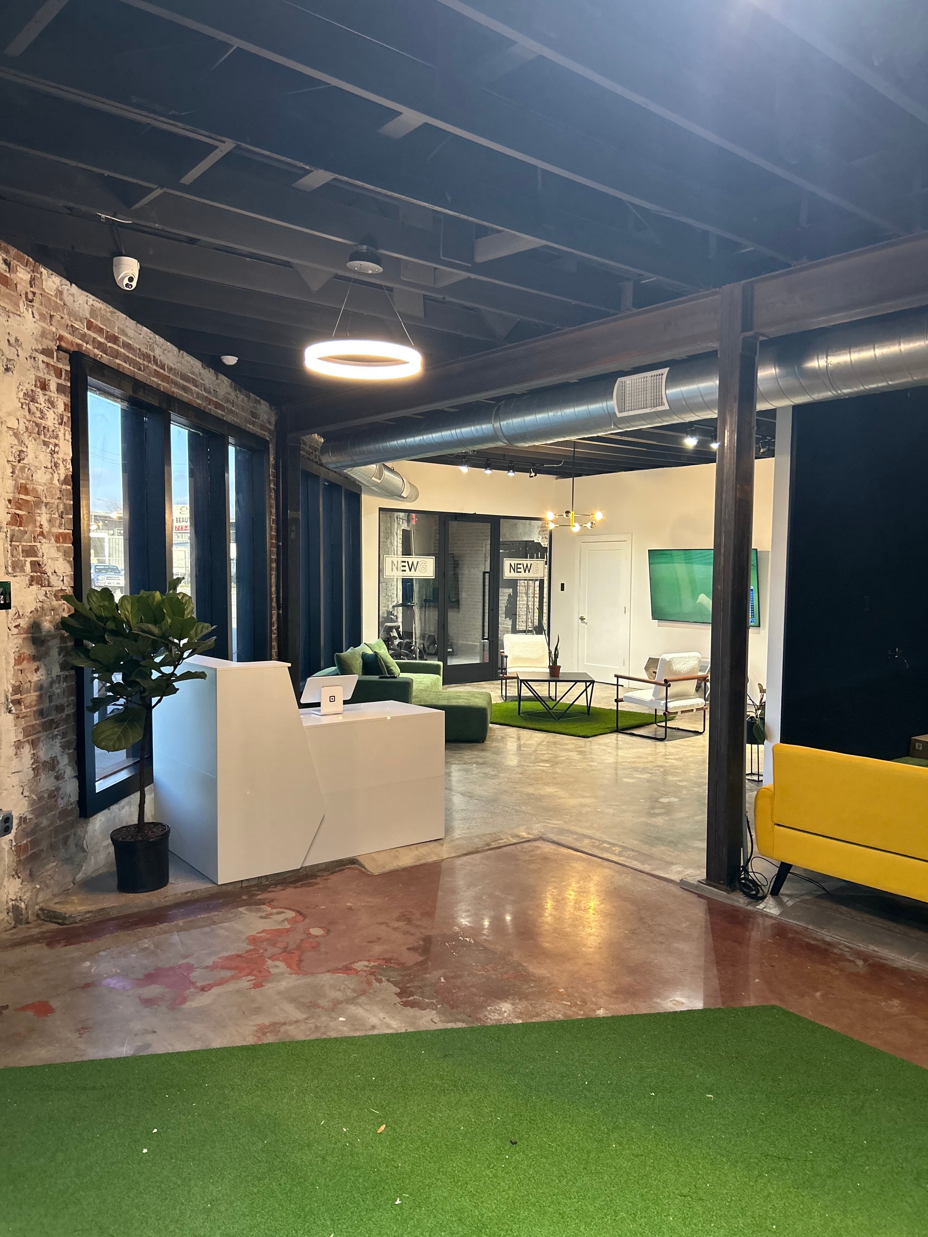 NEWGeneration Golf - Image 3