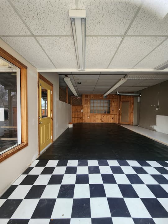 Fore Golf Lounge - Image 3