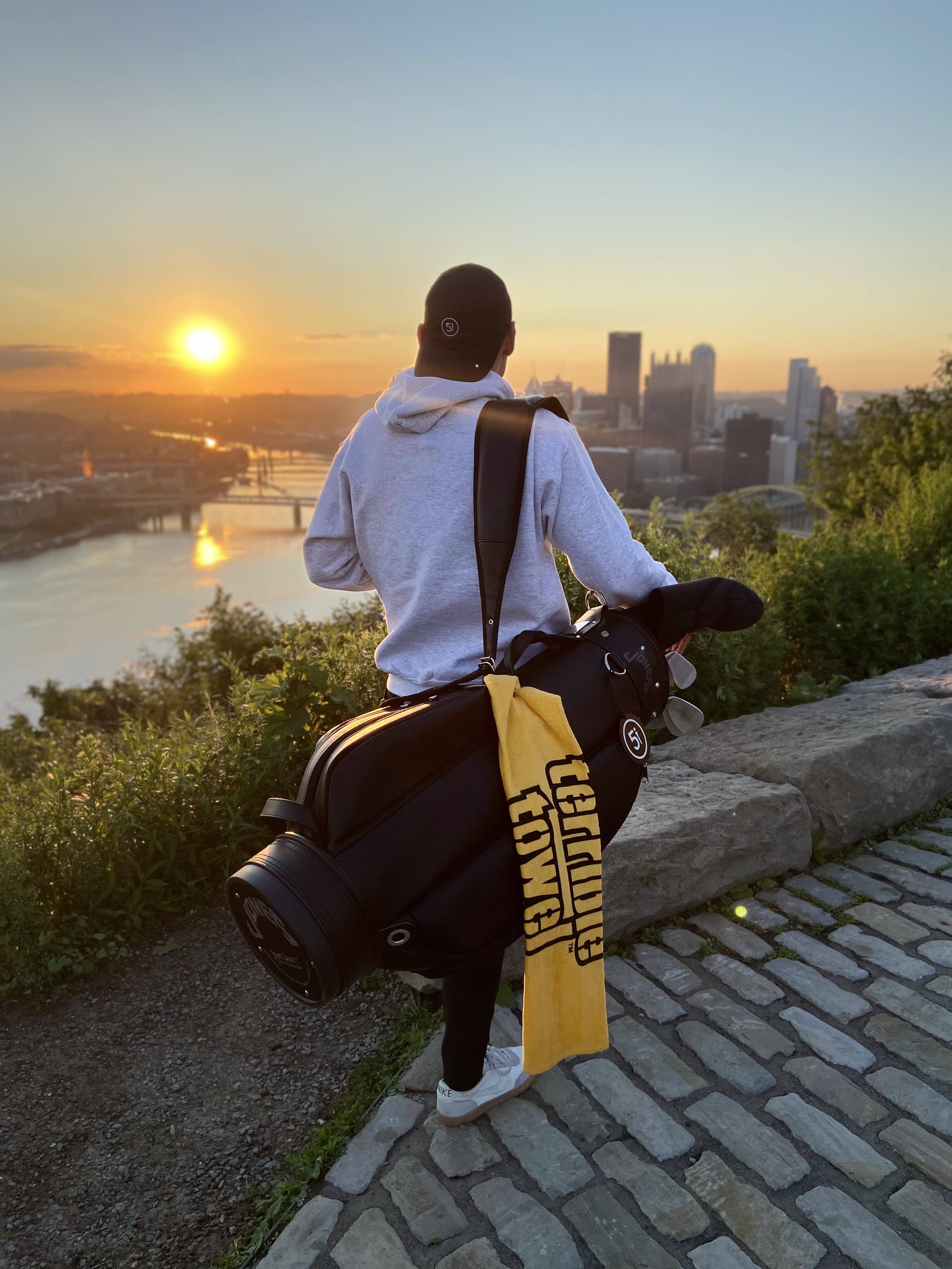 Five Iron Golf - Image 9