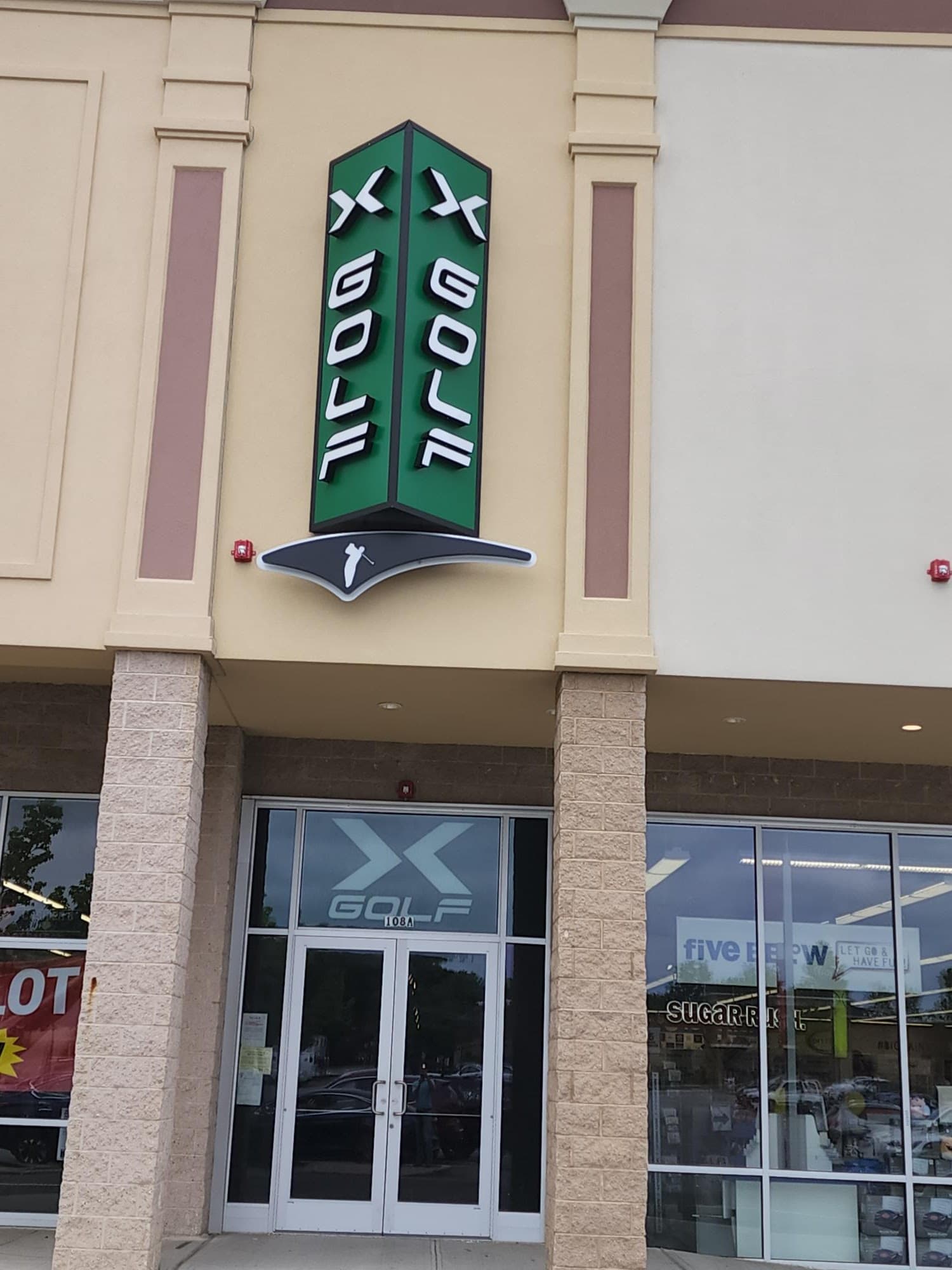 X-Golf Commack - Image 7