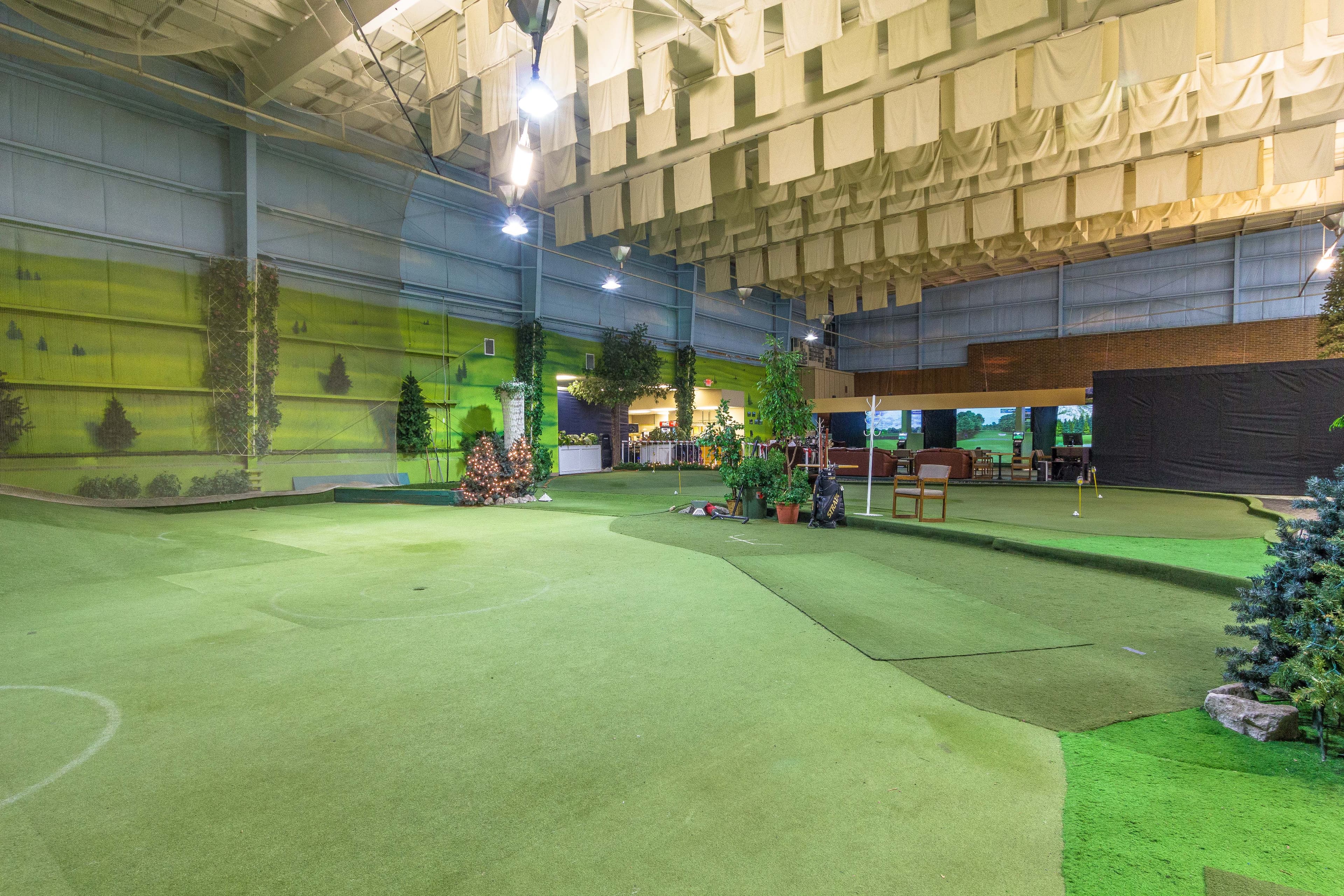 Riverside Golf Centre - Image 1