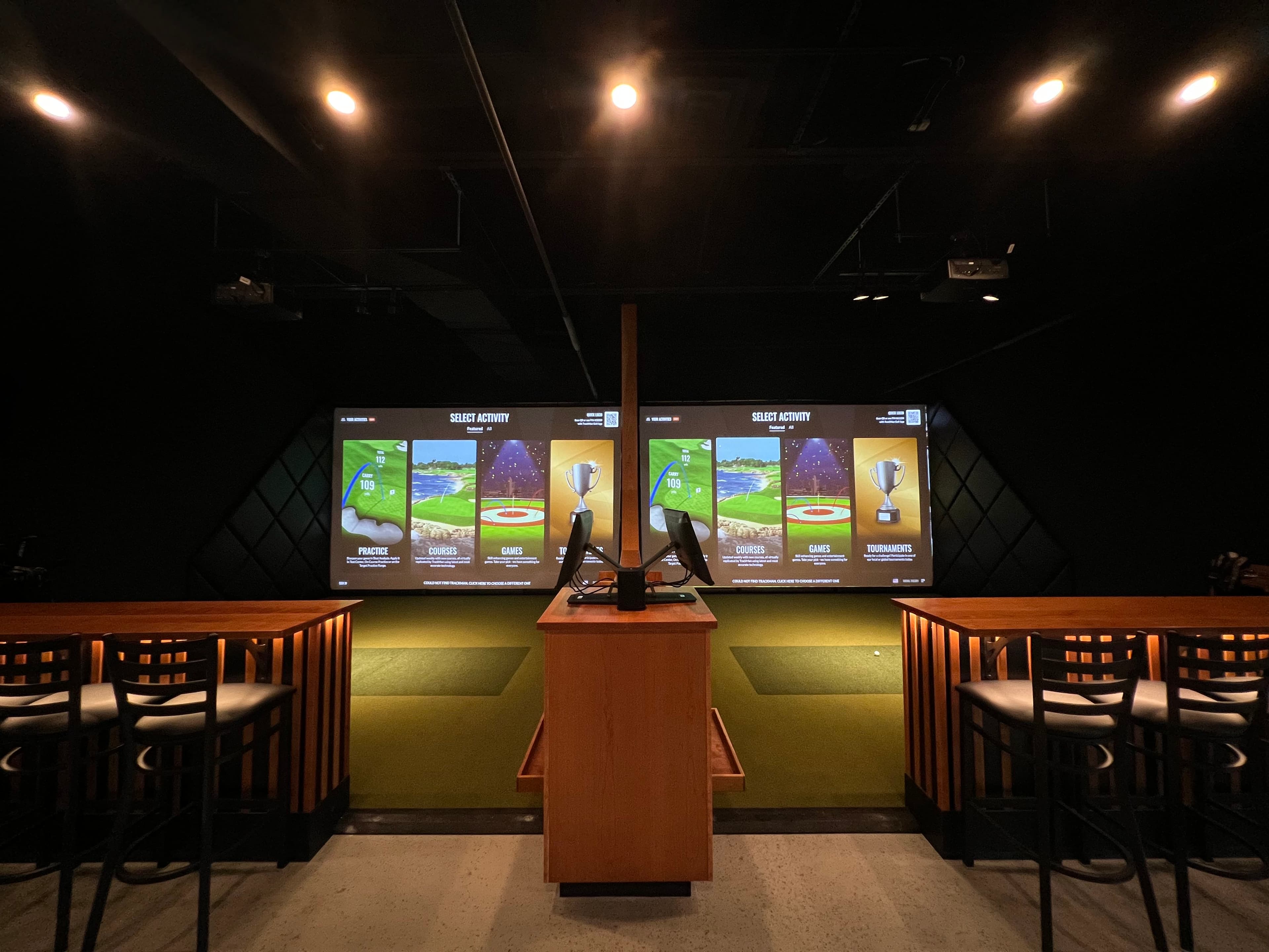 Swing Theory Indoor Golf - Image 1