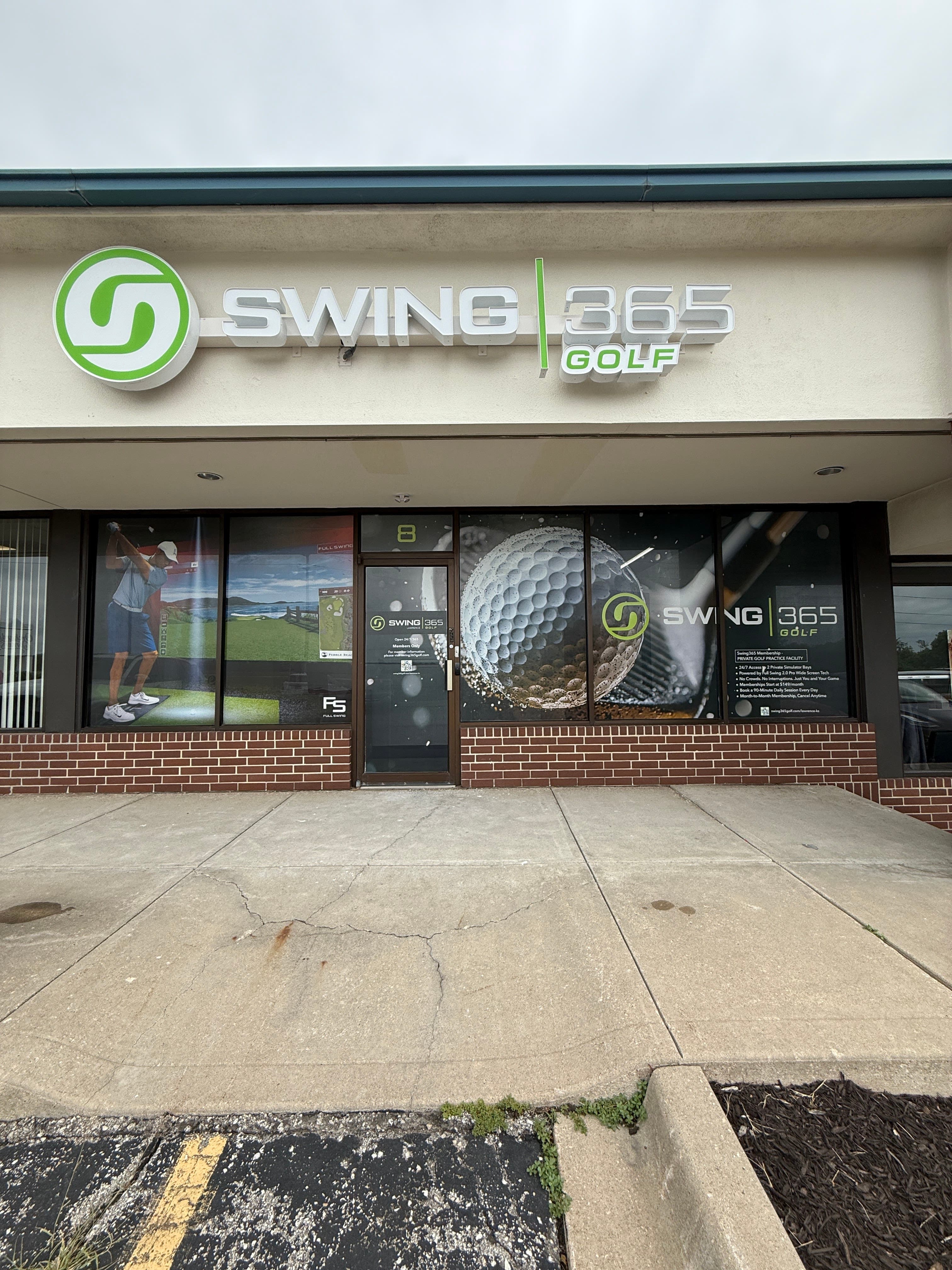 Swing365 Lawrence - Image 1