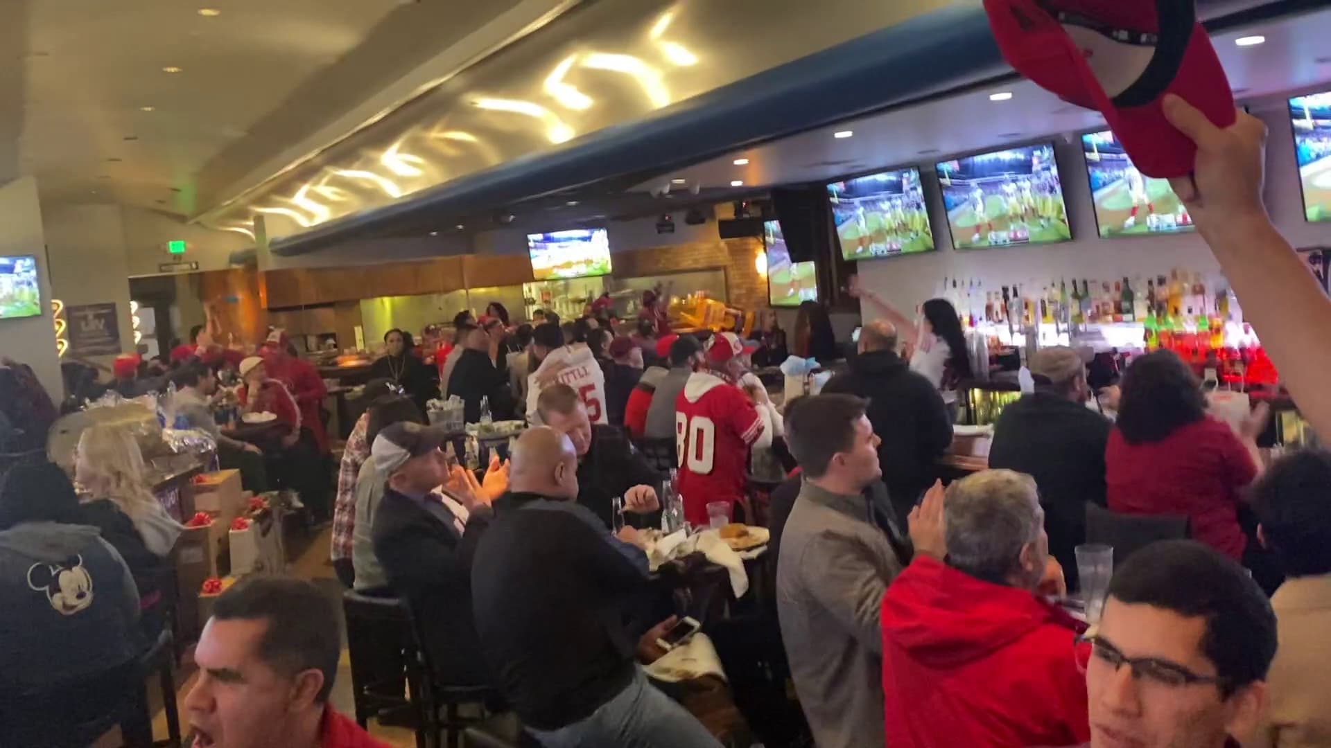 Fuego Sports Bar and Club - Image 6