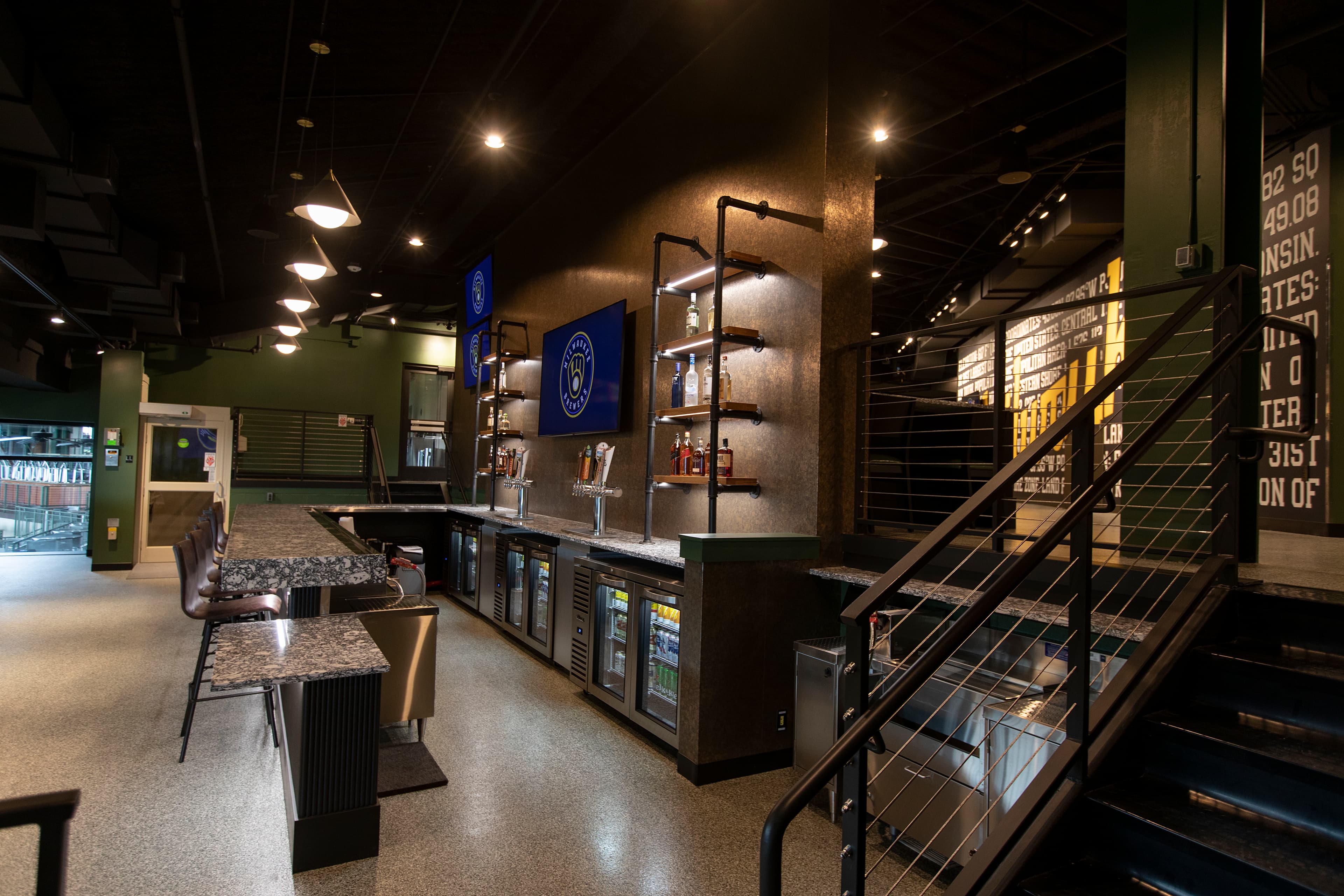 X-Golf at American Family Field | Year-Round Golf Simulator Suites & Events - Image 9