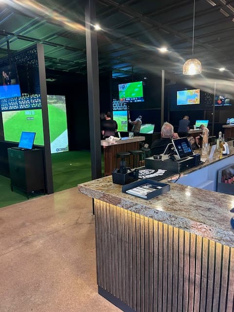 Pace Golf Lounge