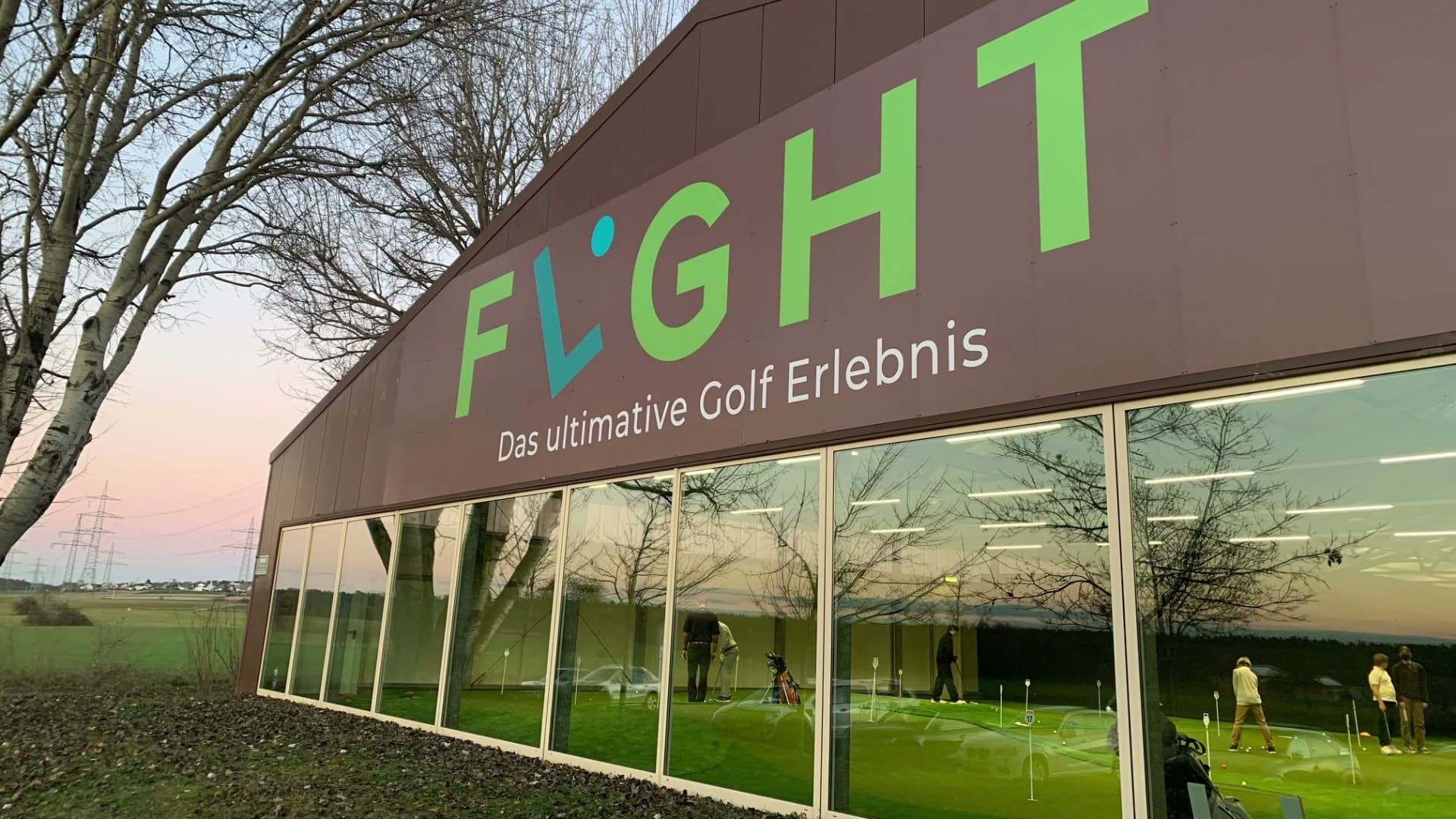 FLIGHT - das ultimative Golf Erlebnis - Image 8