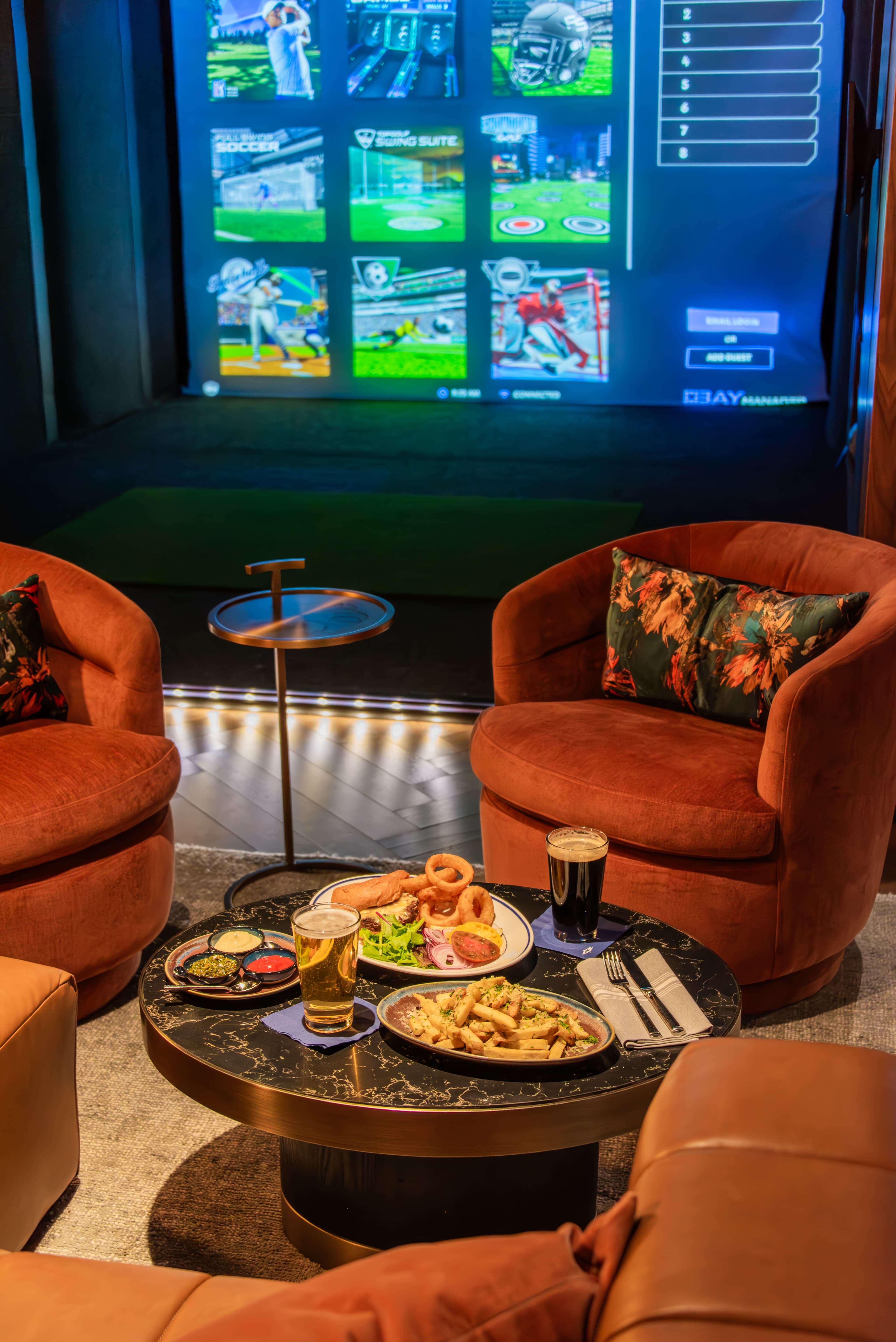 Top Golf Swing Suite @ Hotel 1000 - Image 10