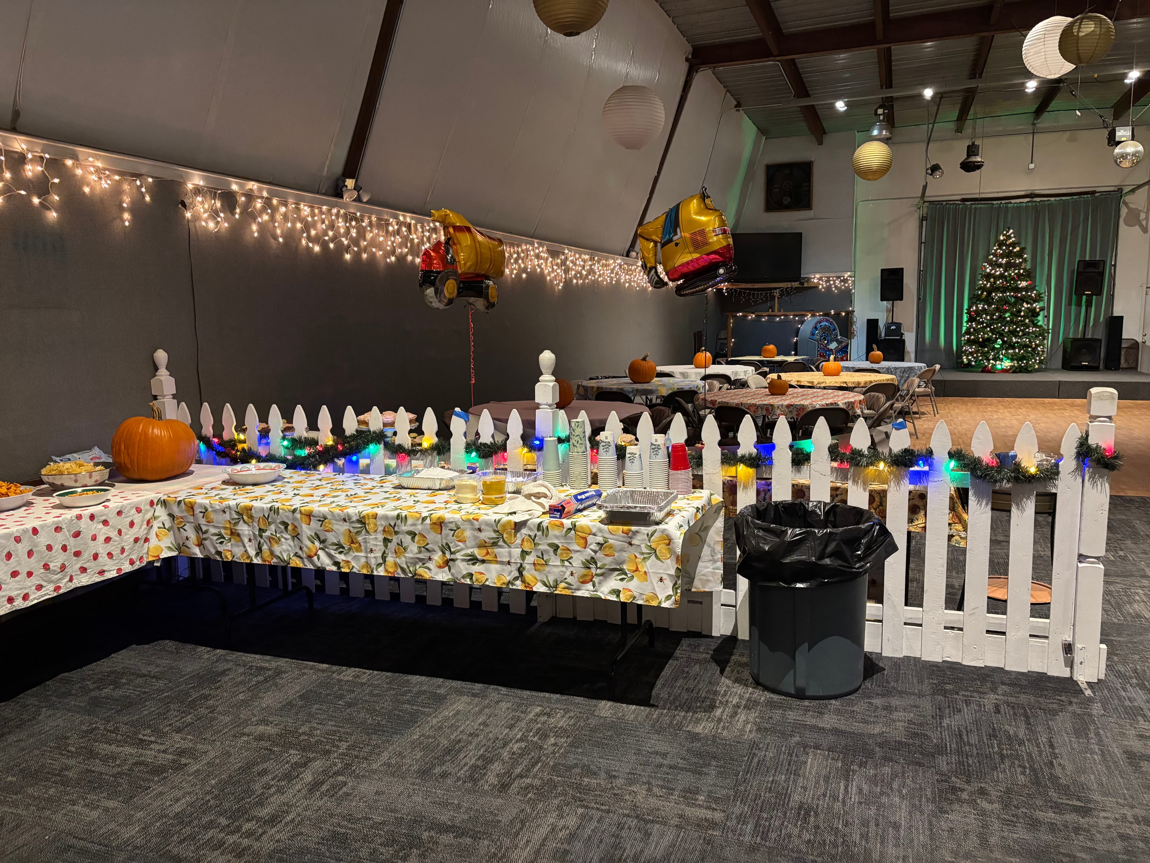 Pleasant View Cafe & Golf Center - Image 1