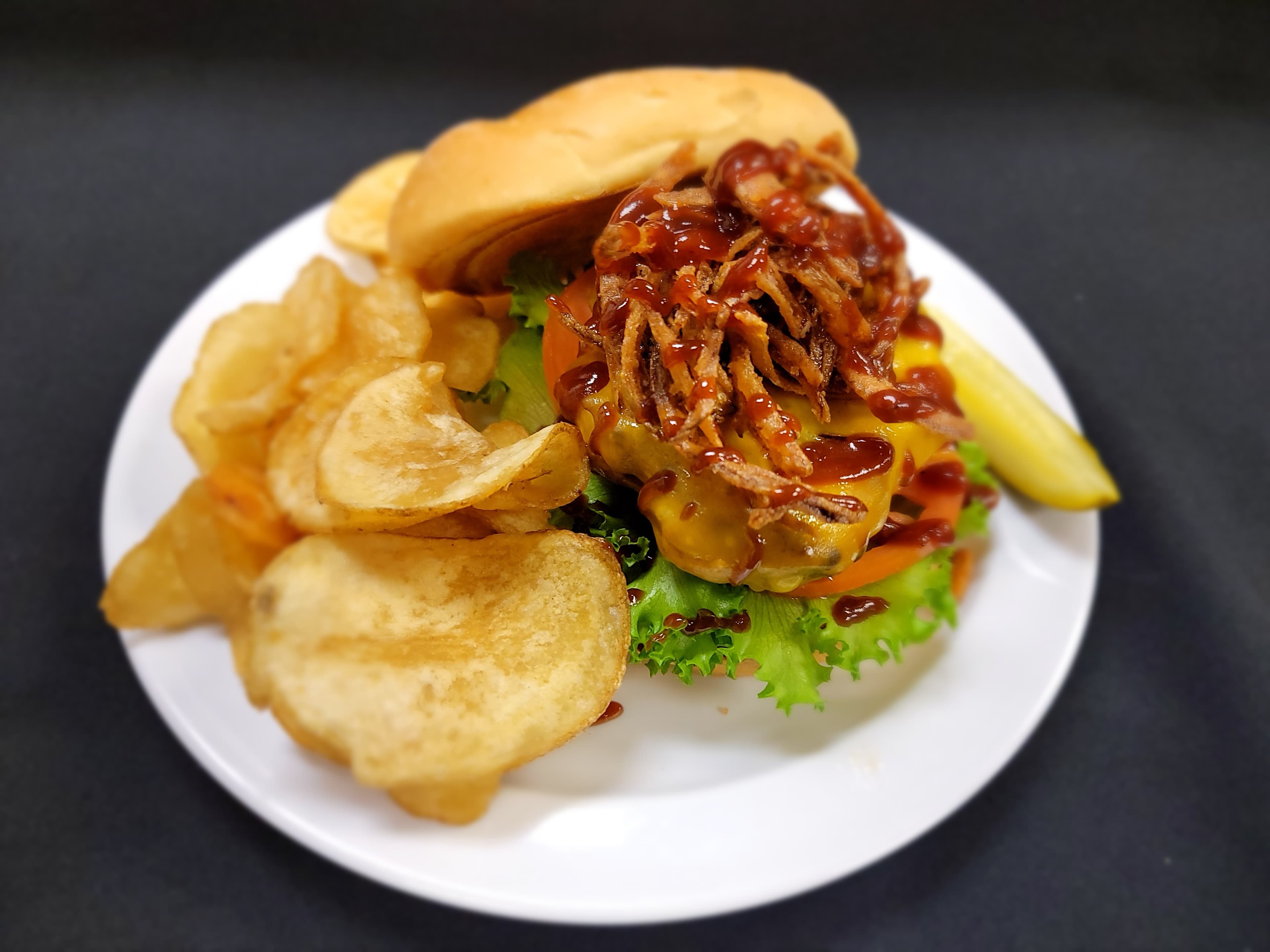 The Bears Den Restaurant - Image 7