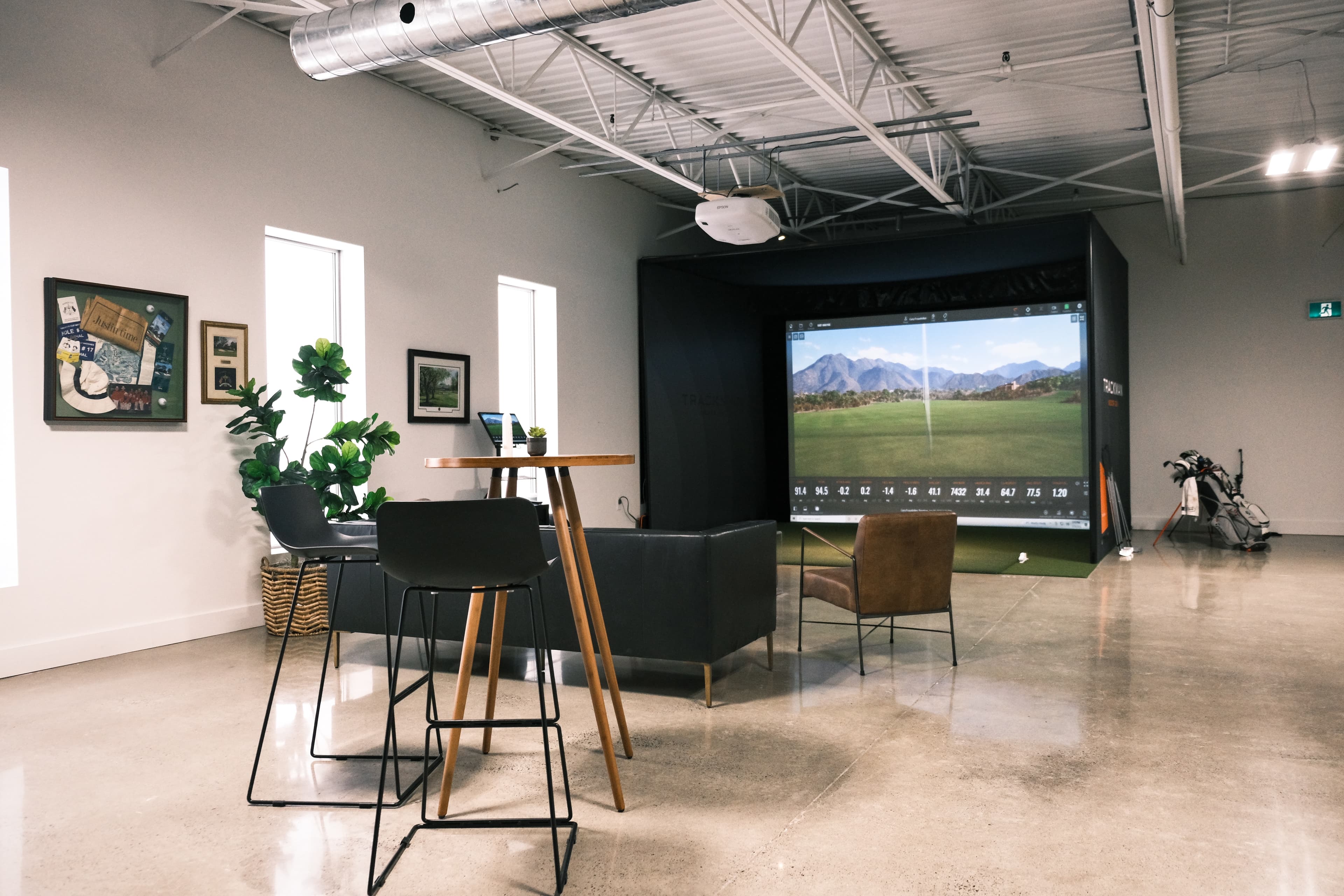 Golf 1600 Inc. - Image 1