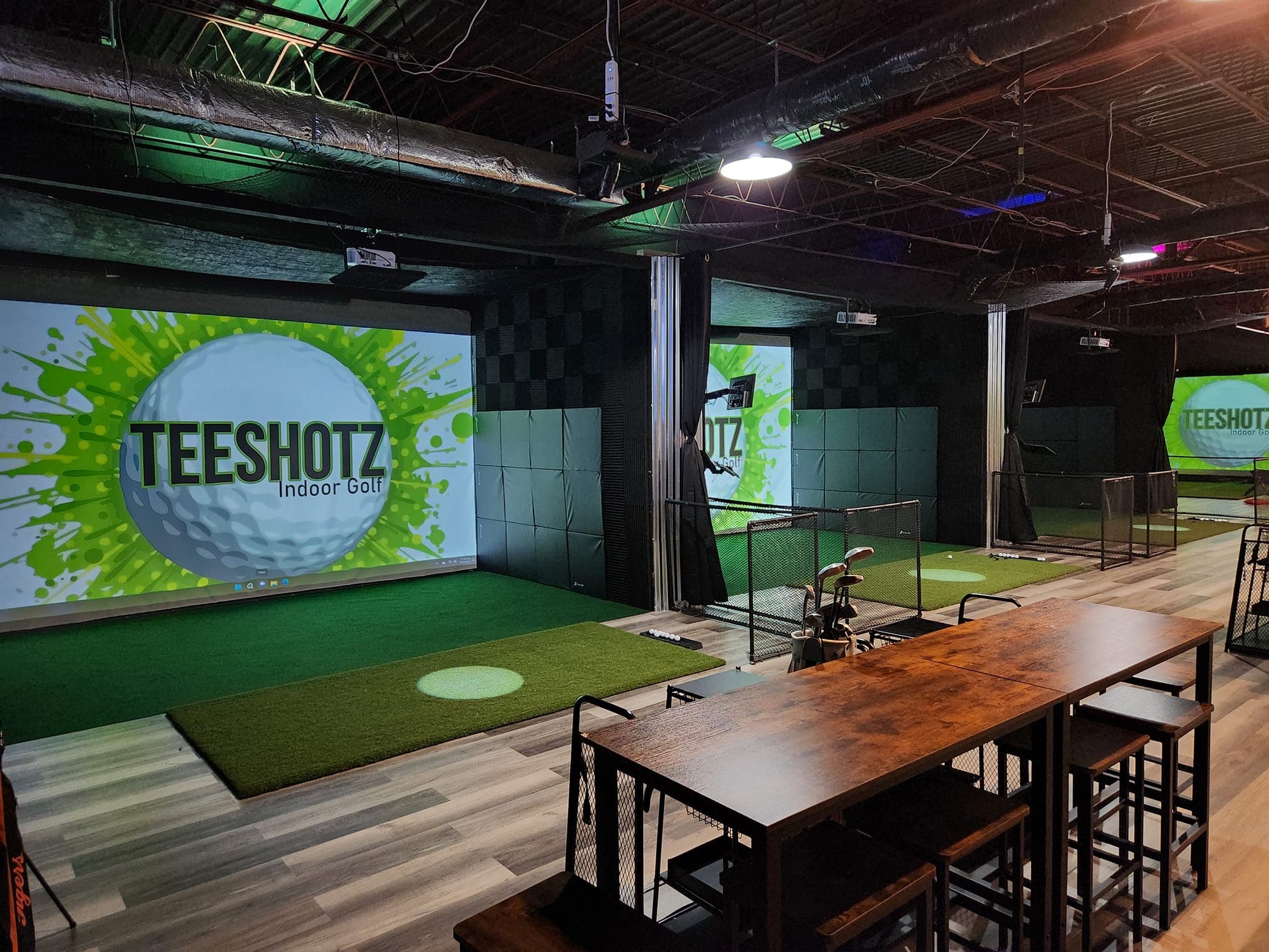 TeeShotz Indoor Golf - Image 3