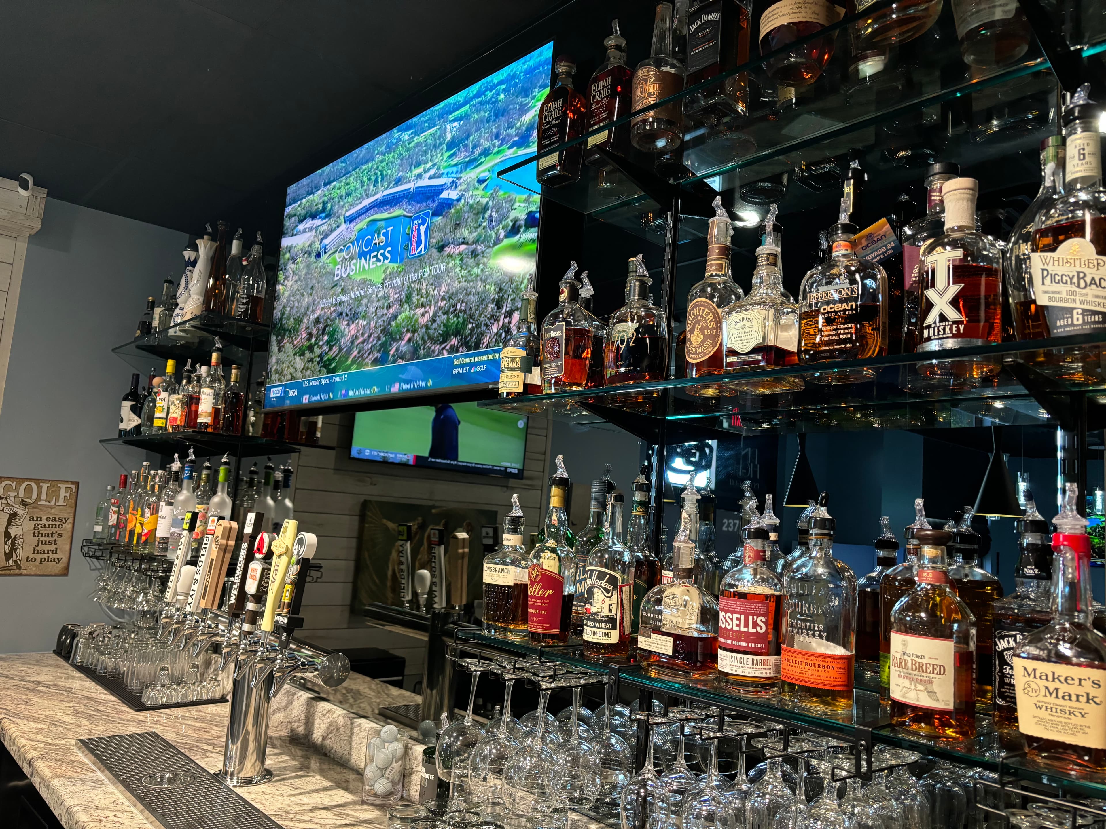 Pin High Indoor Golf - Image 4