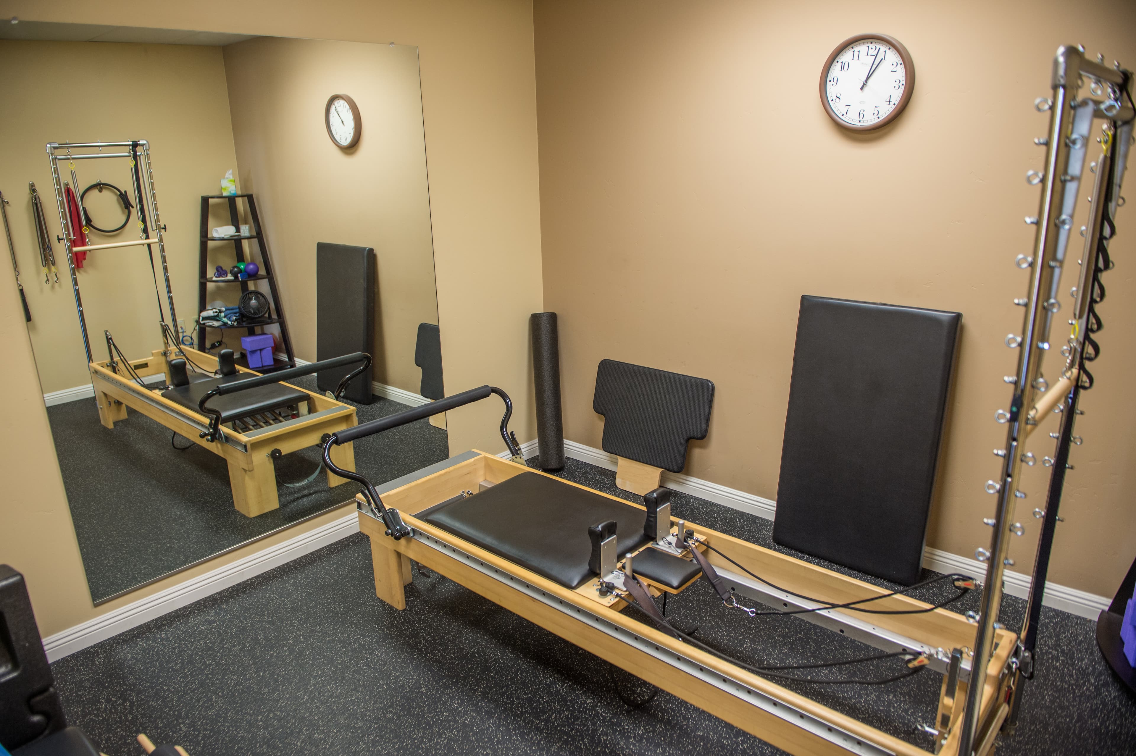 The Gallery Sports Club - Image 10