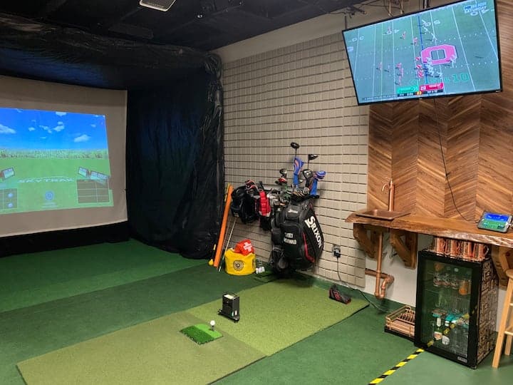 The Cave Golf - Image 1