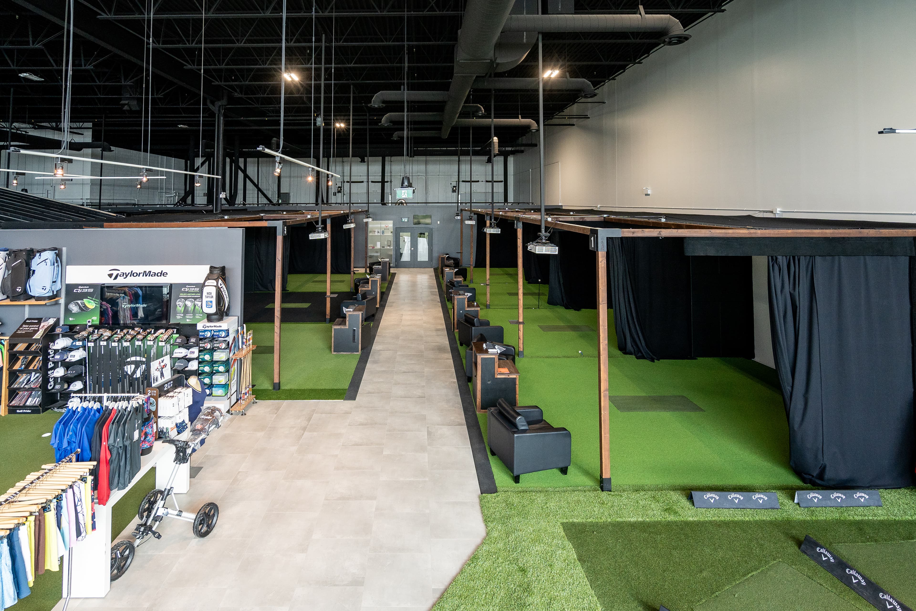 Burloak Indoor Golf - Image 6