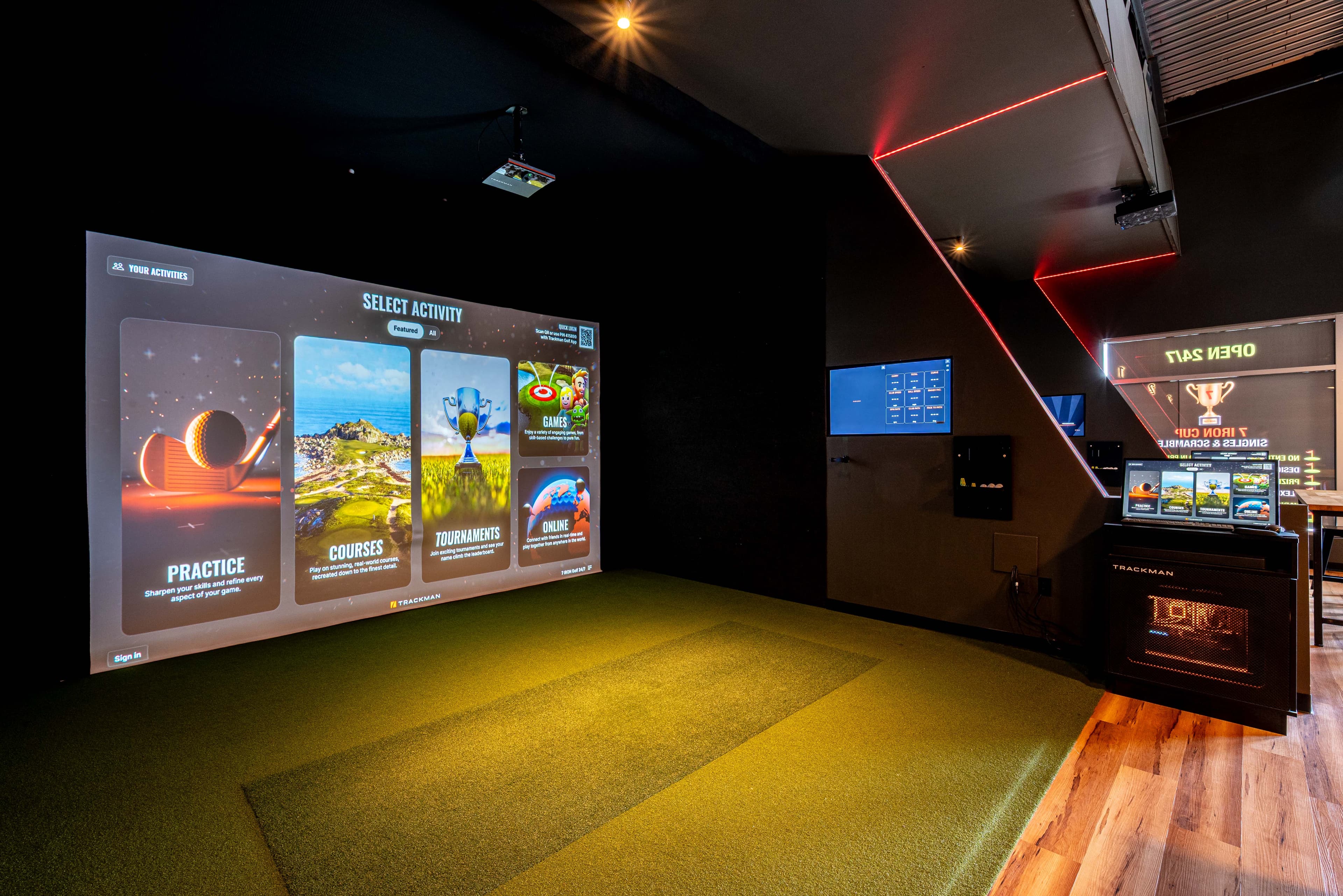 7 IRON Golf Simulator 24/7