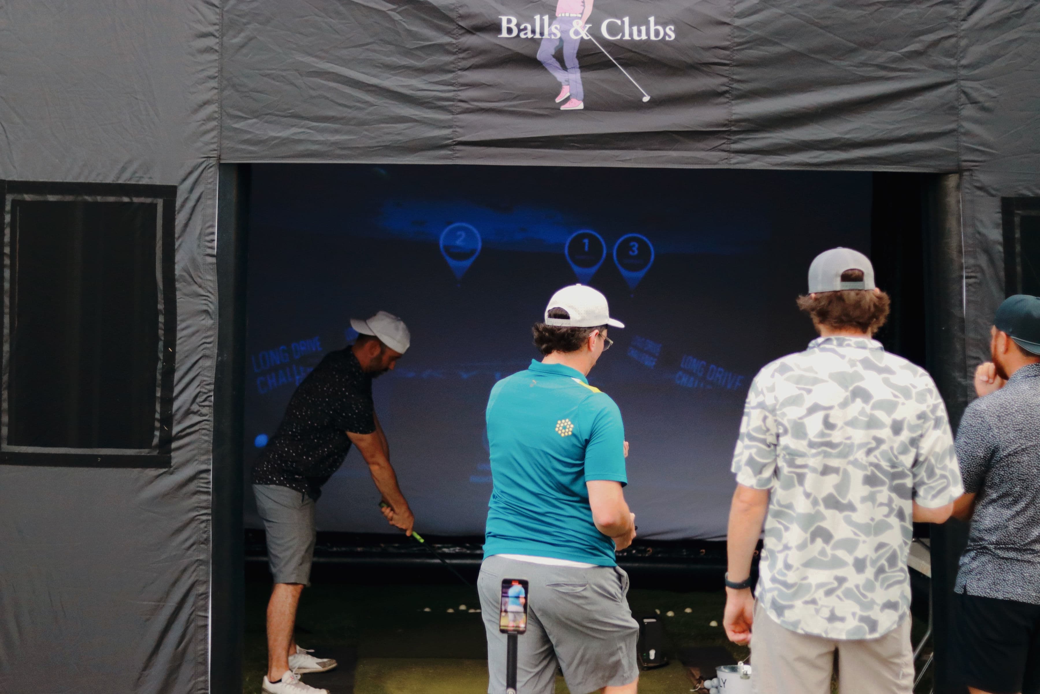 Balls & Clubs Golf - Image 9