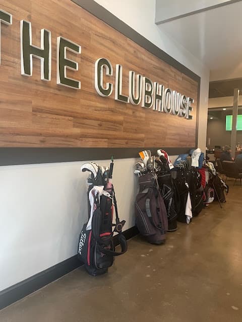 The Clubhouse Indoor Golf - Image 9