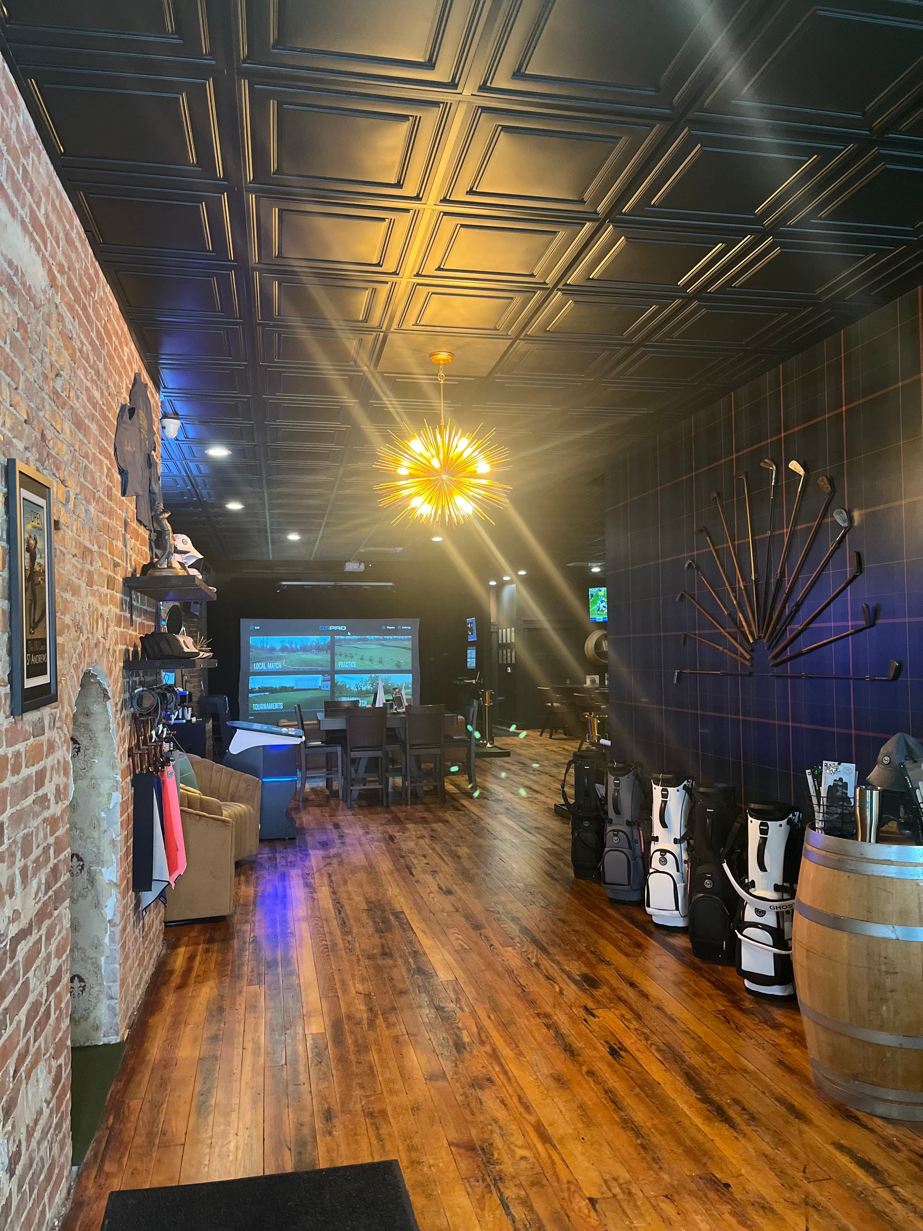 The Bunker Club - Image 8