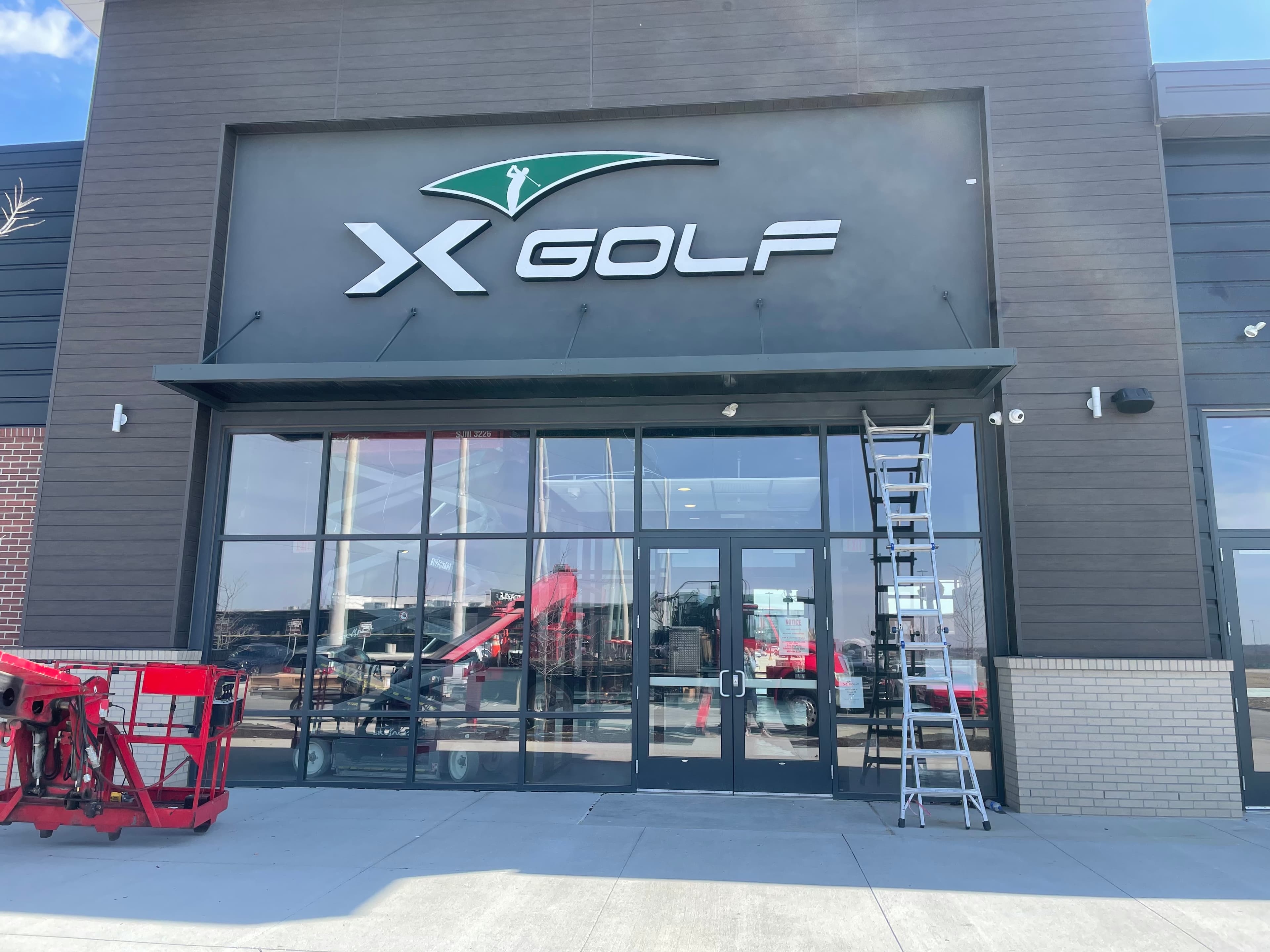 X-Golf Omaha - Image 10