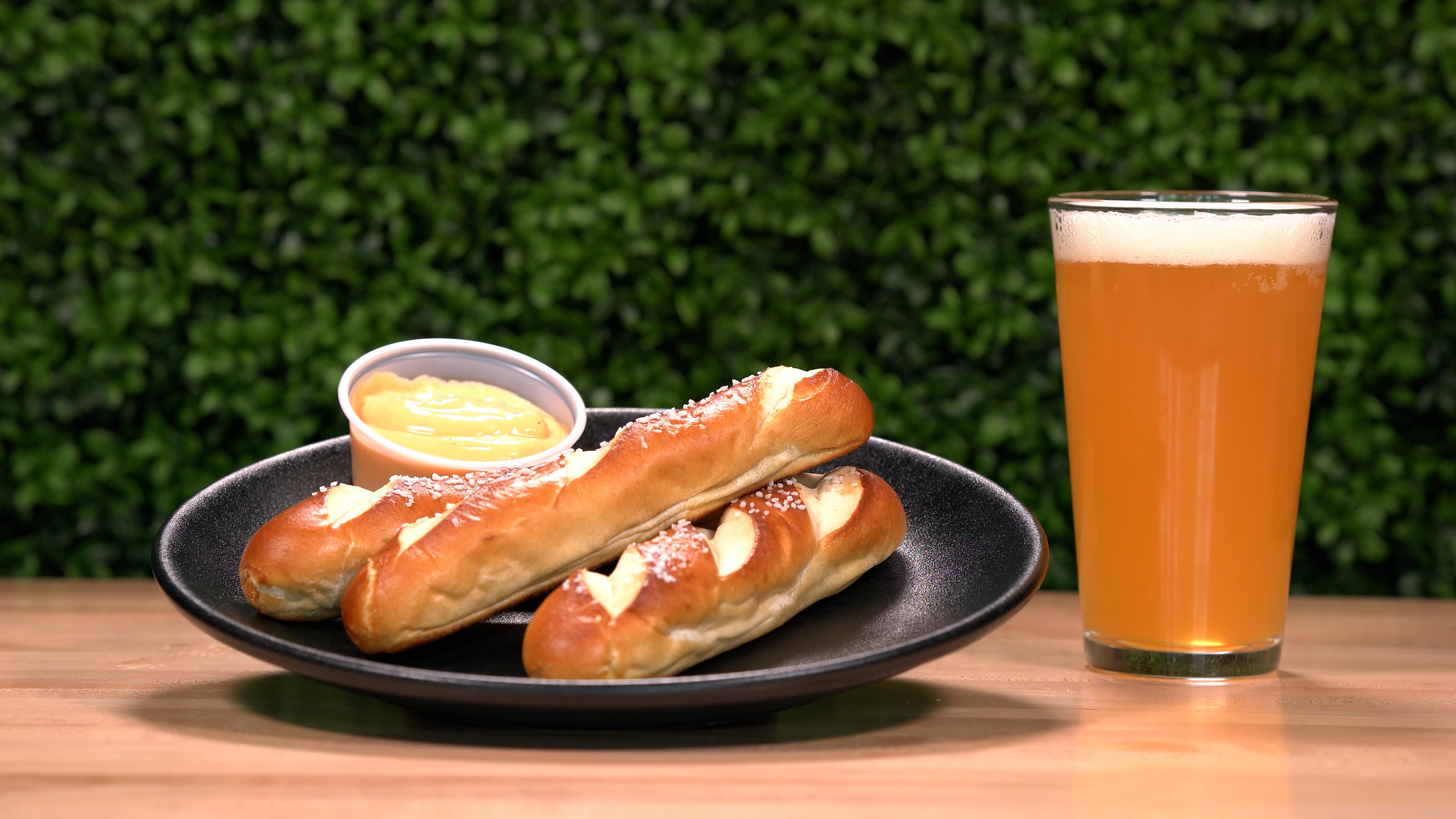 Caddy Shack Golf Pub - Image 7